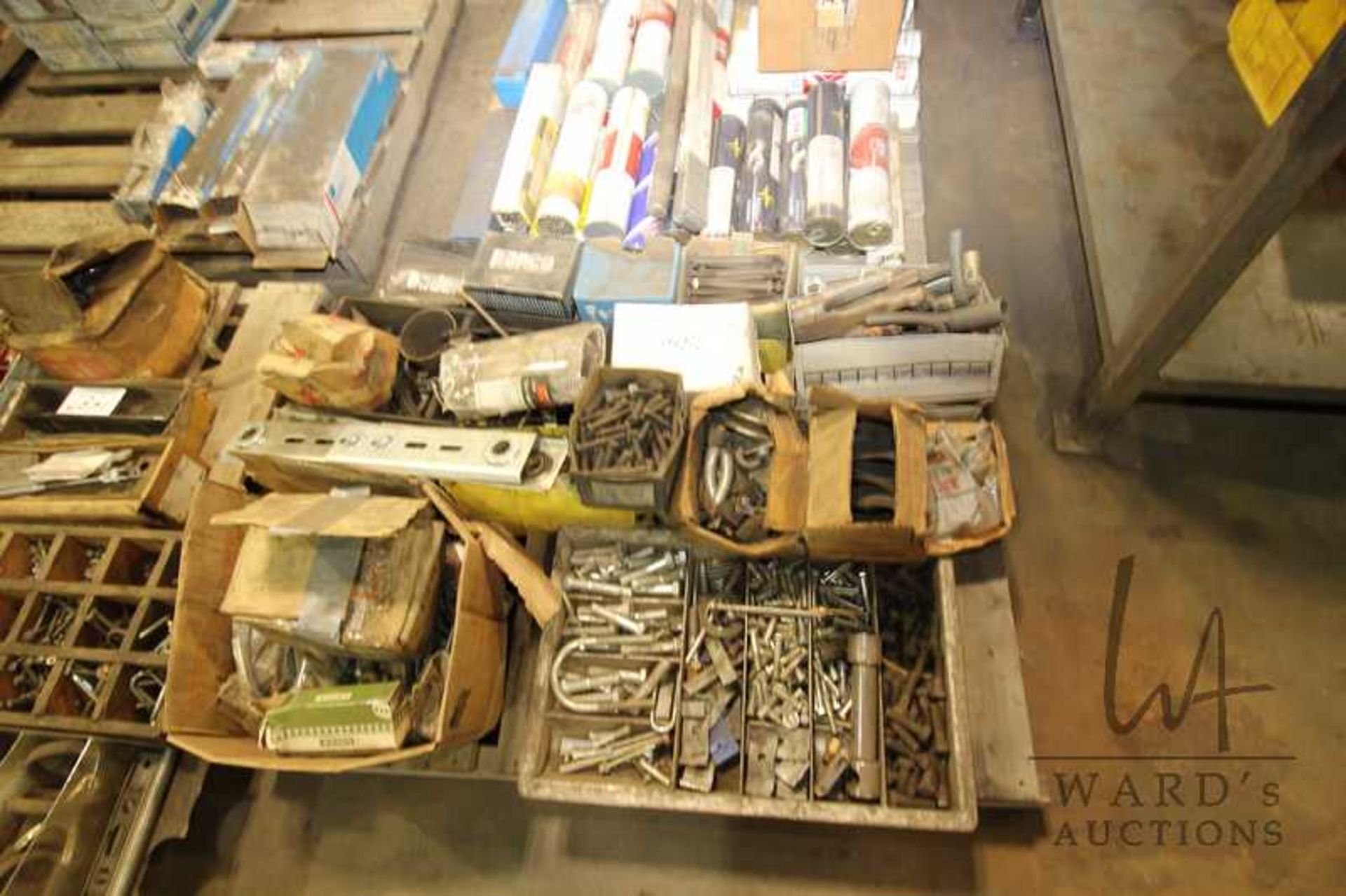 SKID ASST'D BOLTS, SCREWS, OIL CANS, USED STINGERS, ELECTRIC PLUGS, ETC