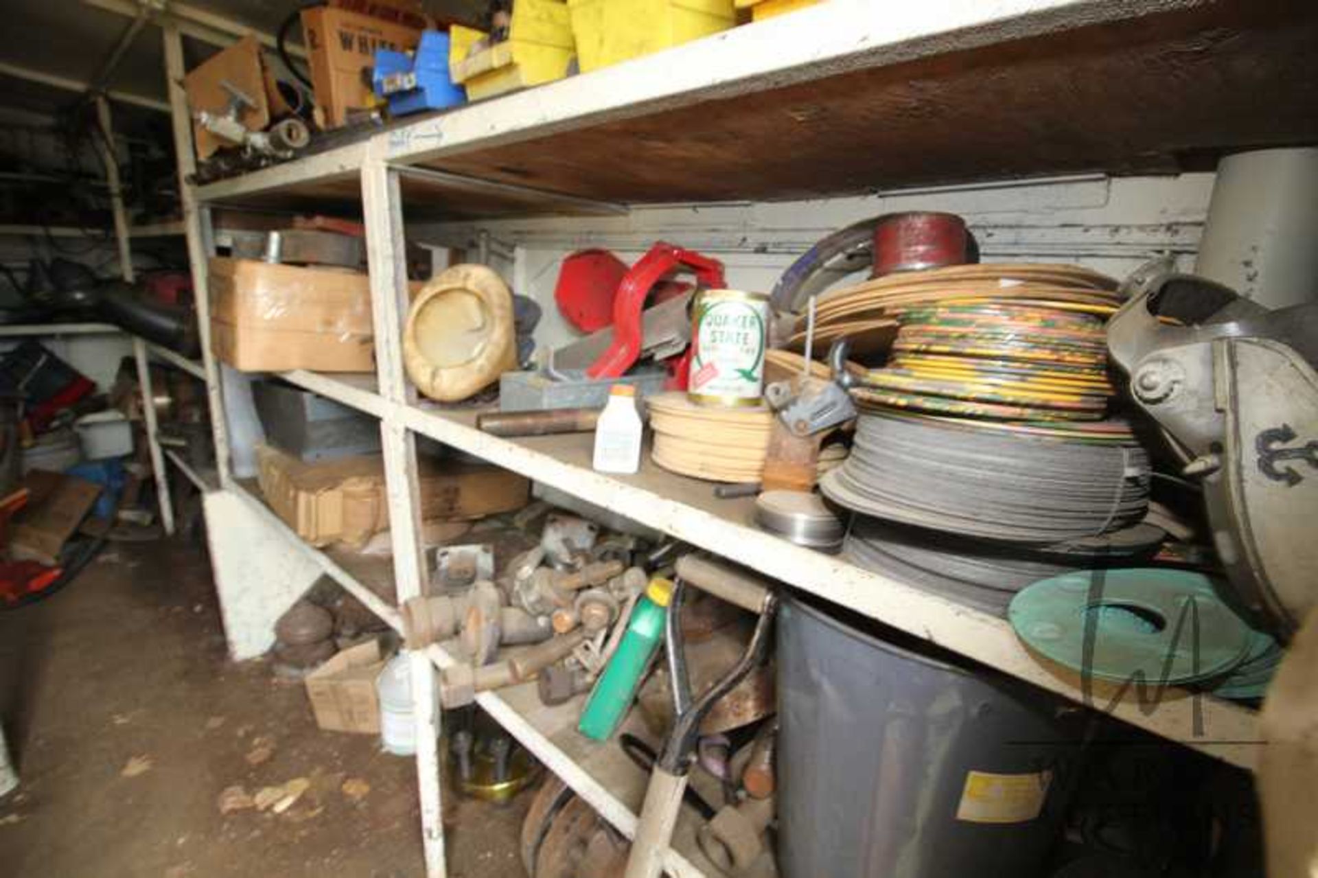 CONTENTS OF 40FT SEACAN AND WHITE METAL BUILDING - Image 6 of 14