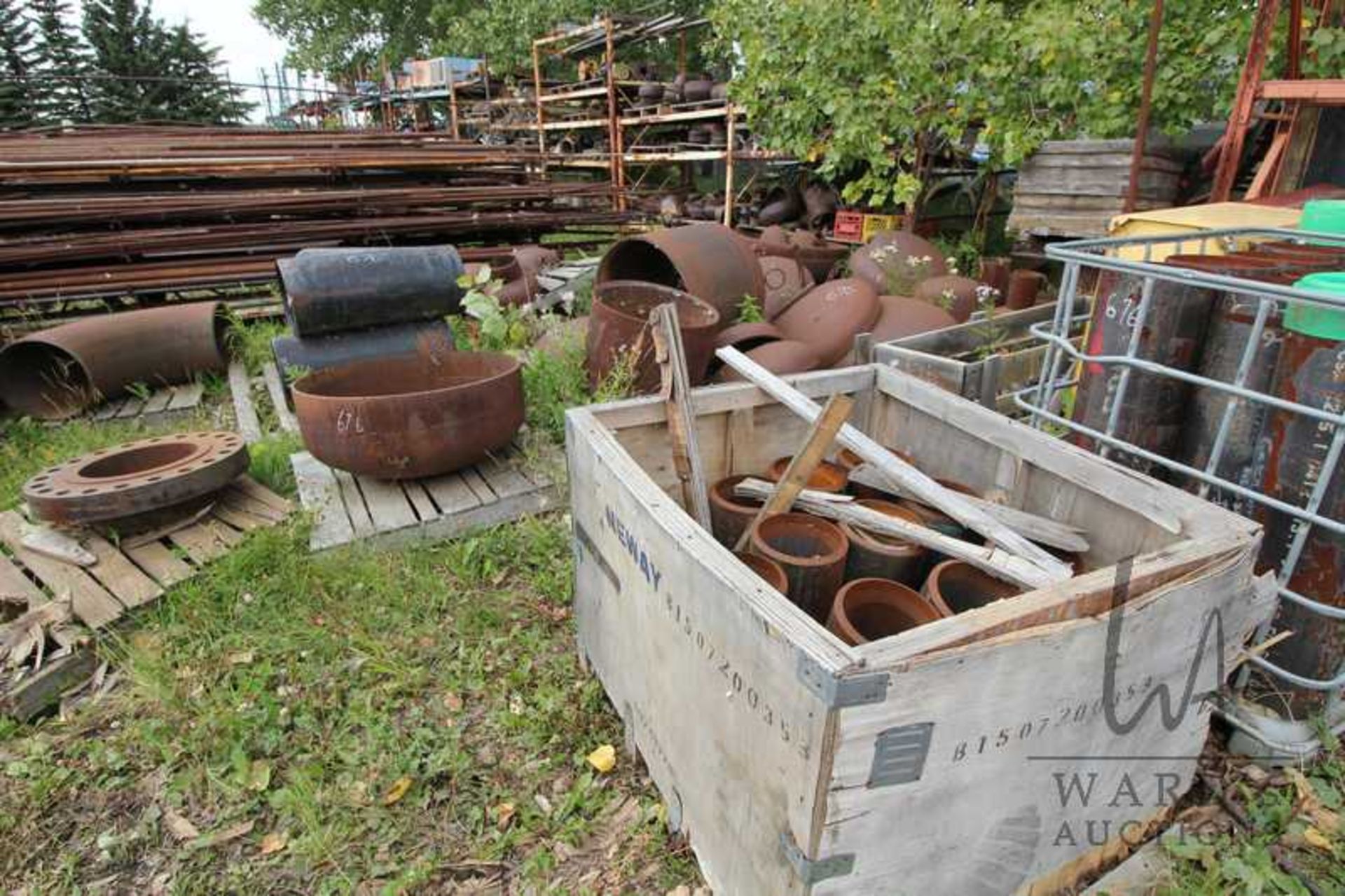 L/O PIPE FITTINGS, 5 CRATES & APPROX 15 PALLETS, UP TO FENCE EAST OF PALLET RACKS - Image 5 of 5