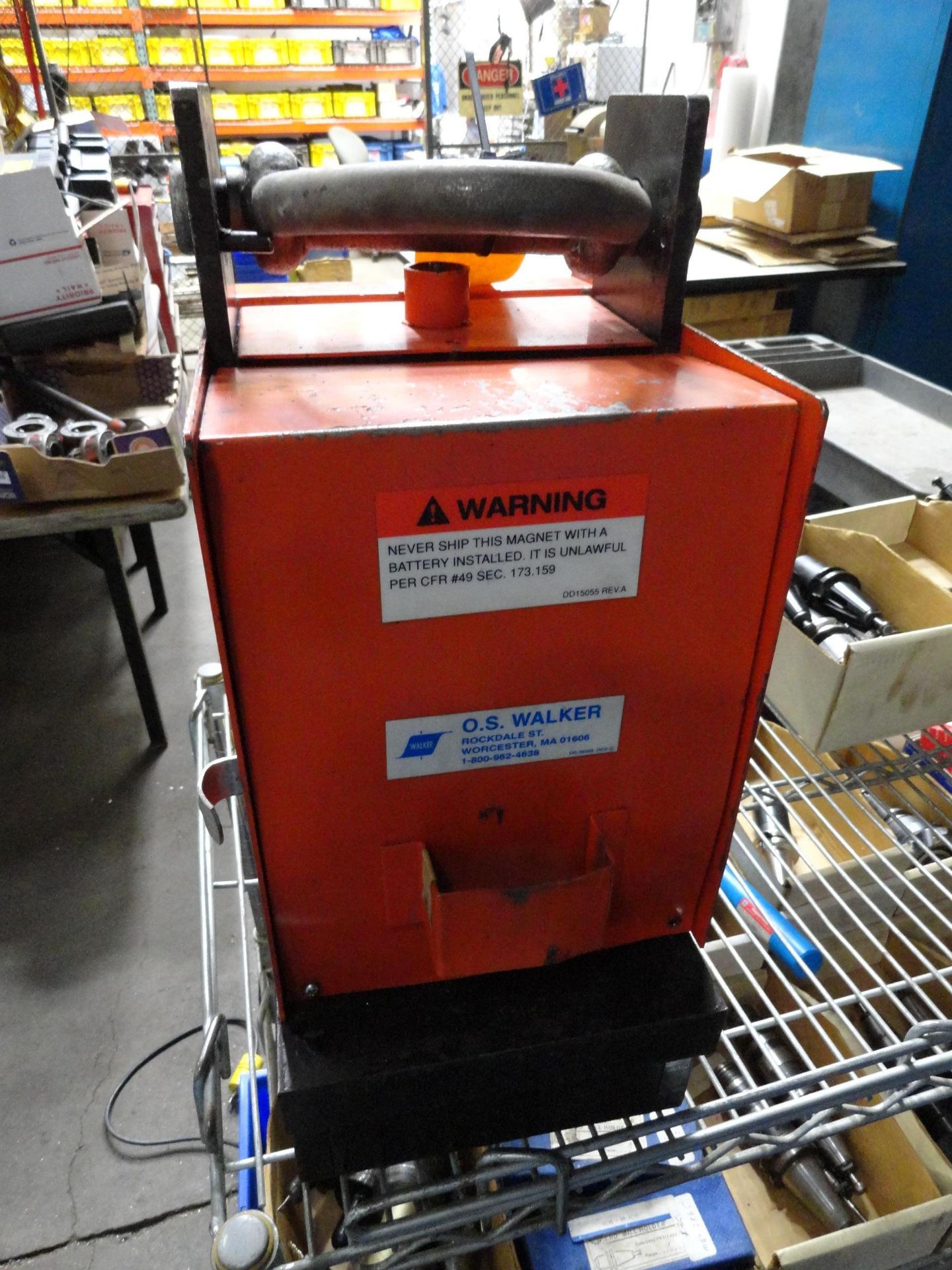 Walker WBM-13 0-3000 lb Battery Lift Magnet w/Remote Portable 120V Lifting Plate - Image 3 of 14