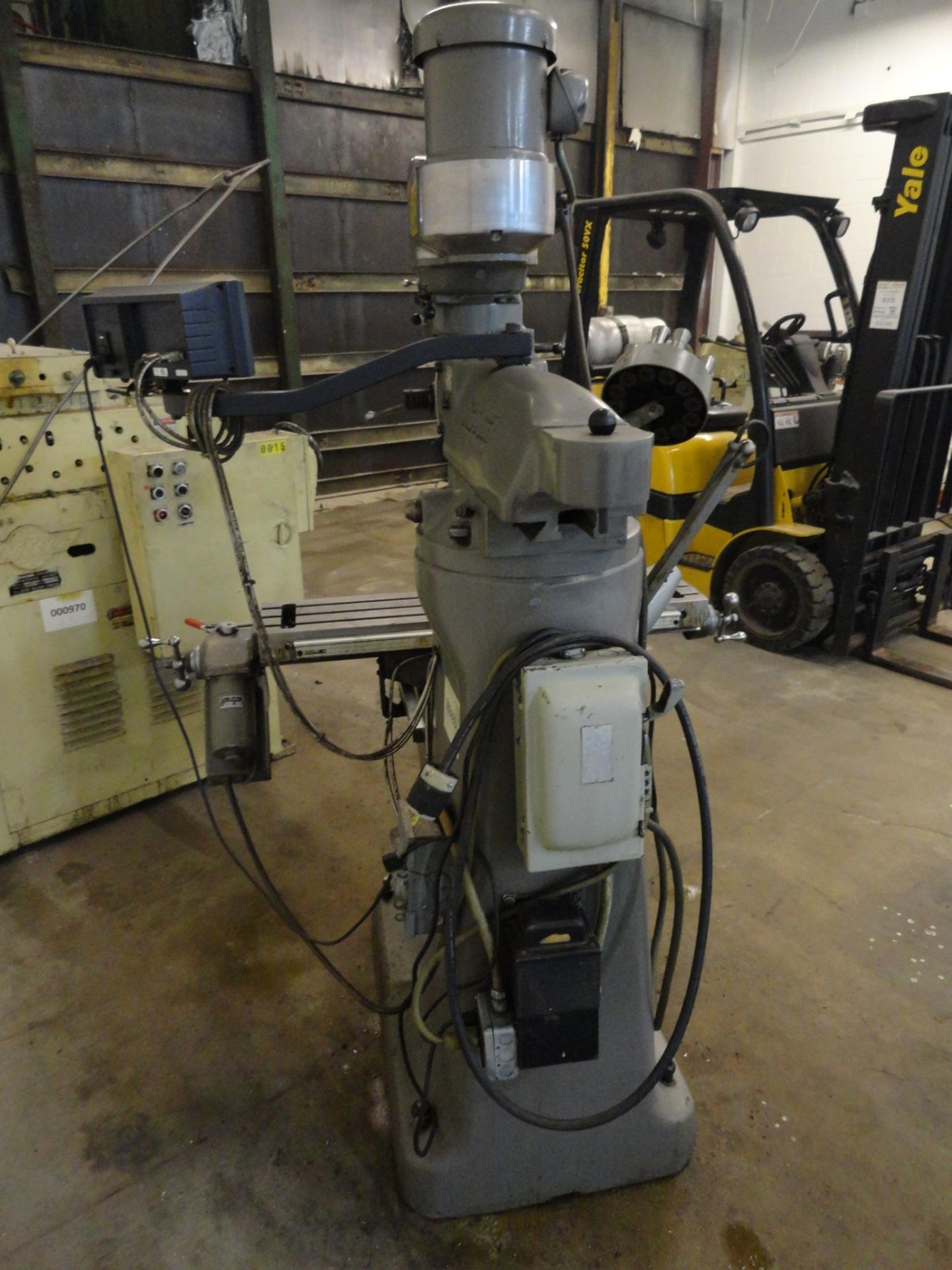 Bridgeport Model Series I-2HP Vertical Milling Machine, Serial Number: 220346, 9 x 42 inch T-Slotted - Image 8 of 26