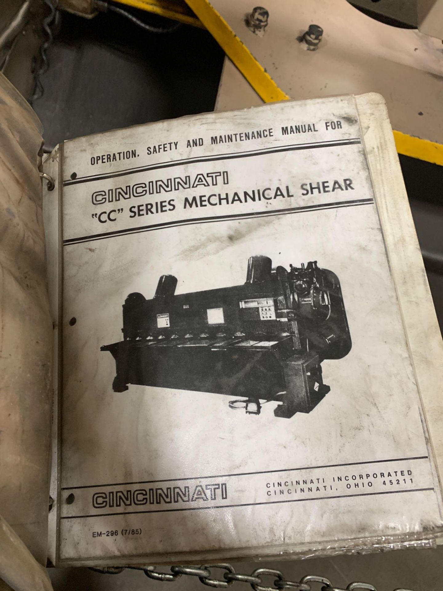 1990 Cincinnati Model 2CC10 Mechanical Power Squaring Shear Serial Number: 46003 - Image 19 of 28