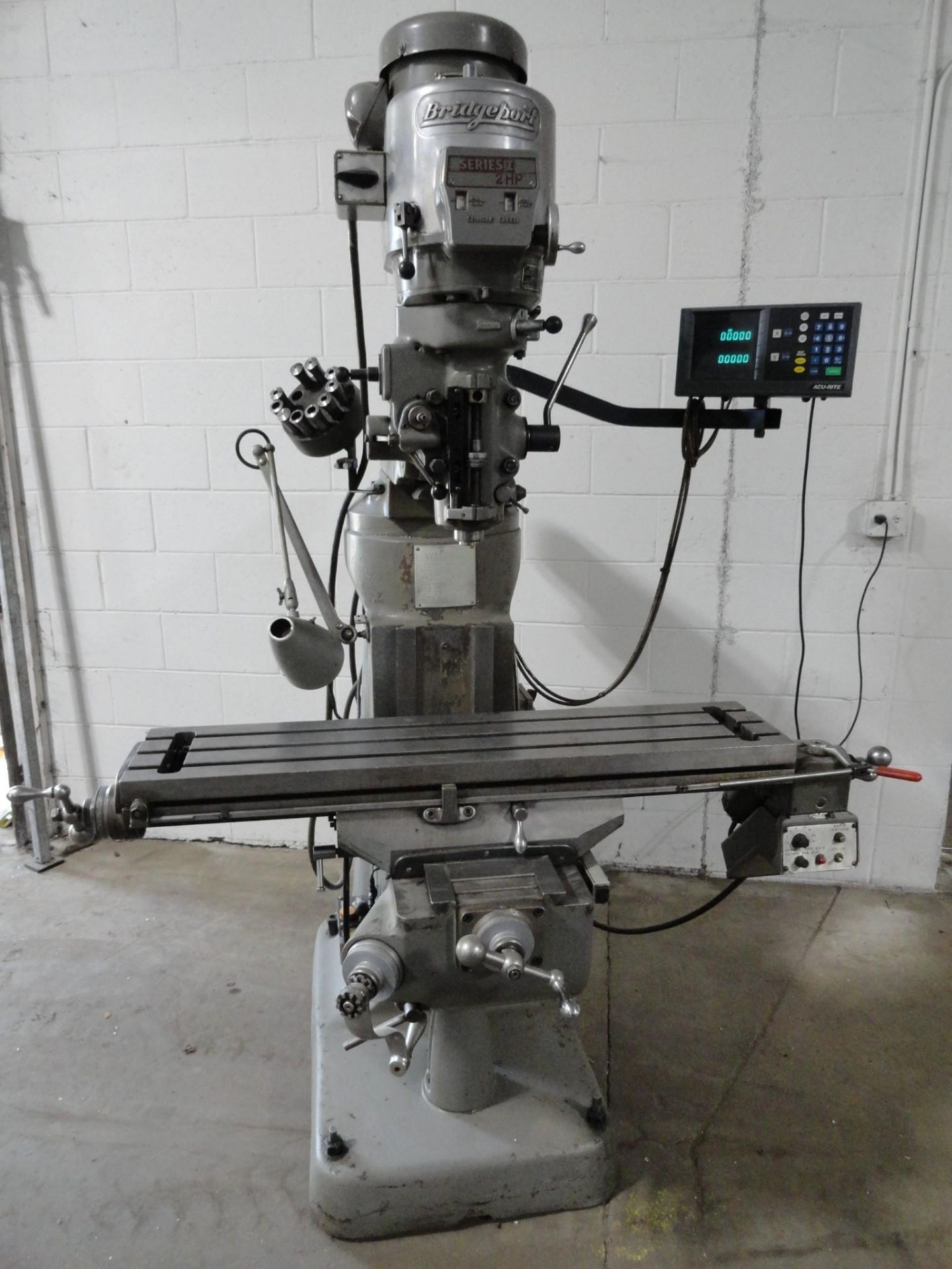 Bridgeport Model Series I-2HP Vertical Milling Machine, Serial Number: 220346, 9 x 42 inch T-Slotted