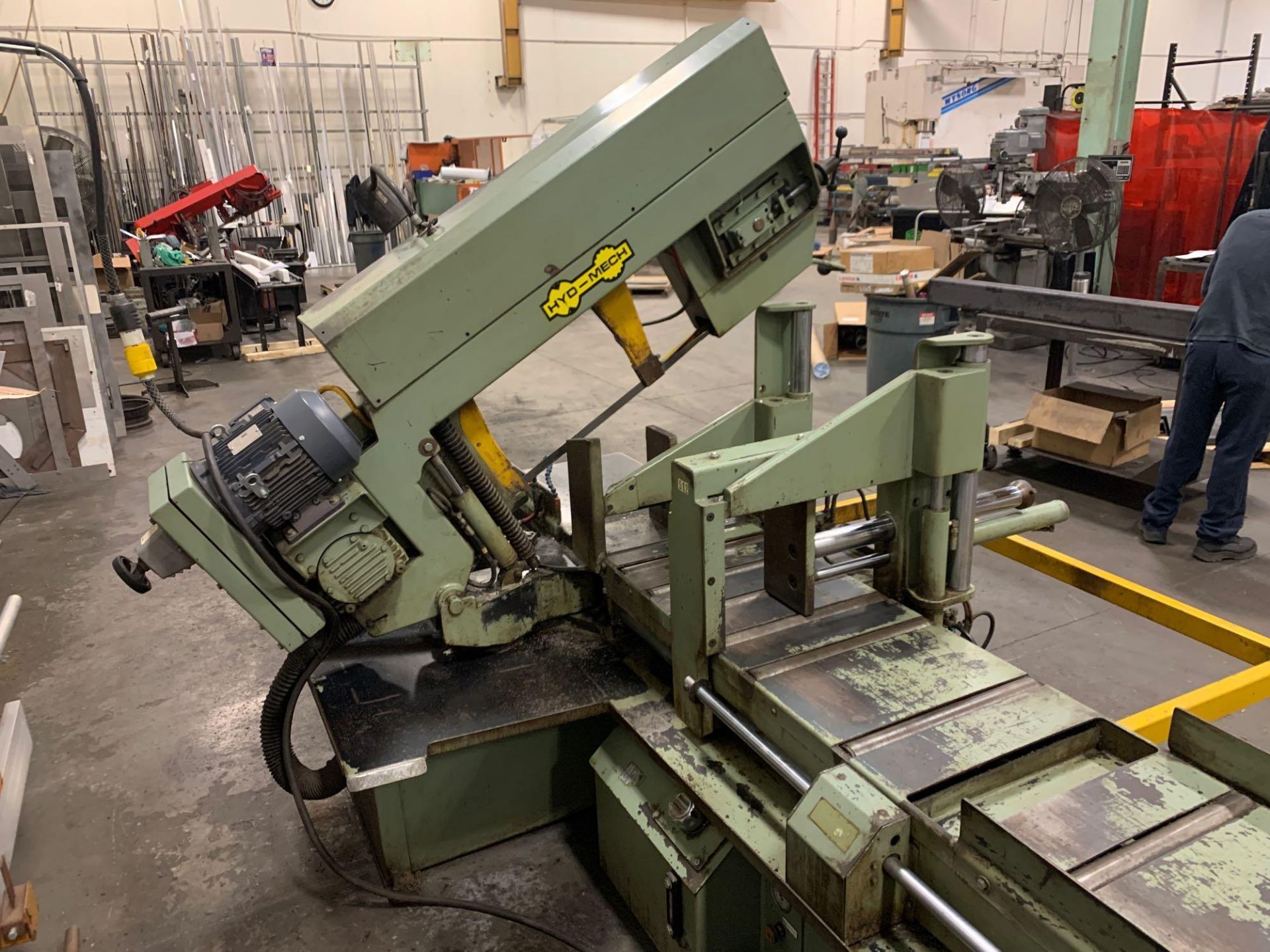 1999 Hydmech S-20A Series II Automatic Horizontal Band Saw Serial Number 80499634 - Image 9 of 25