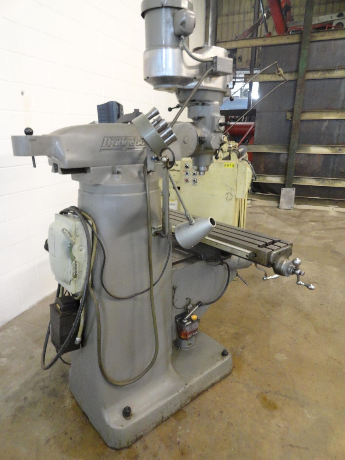 Bridgeport Model Series I-2HP Vertical Milling Machine, Serial Number: 220346, 9 x 42 inch T-Slotted - Image 6 of 26