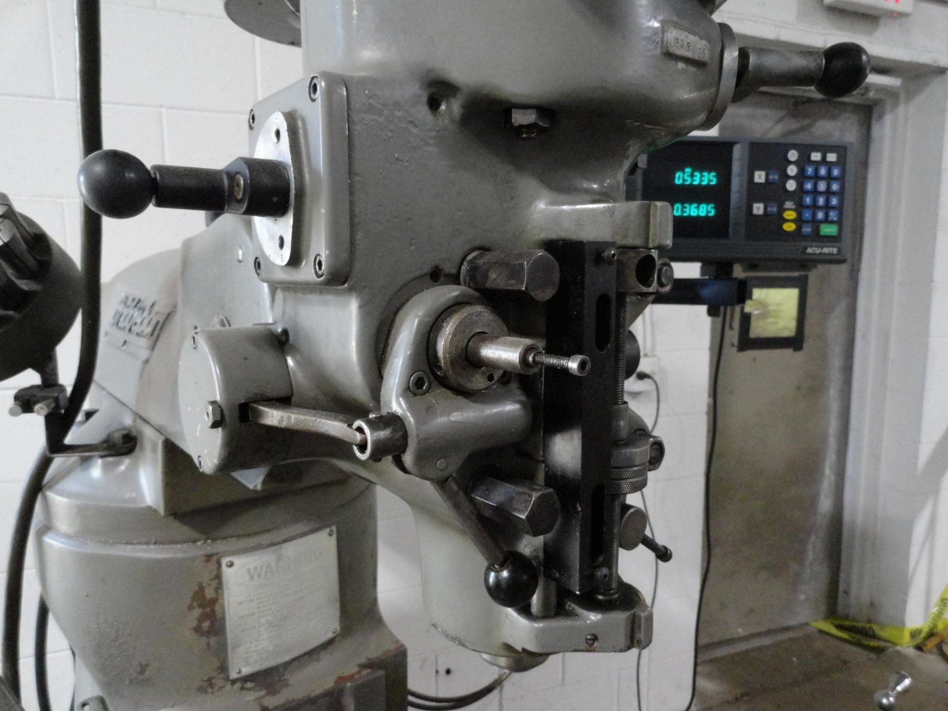 Bridgeport Model Series I-2HP Vertical Milling Machine, Serial Number: 220346, 9 x 42 inch T-Slotted - Image 10 of 26