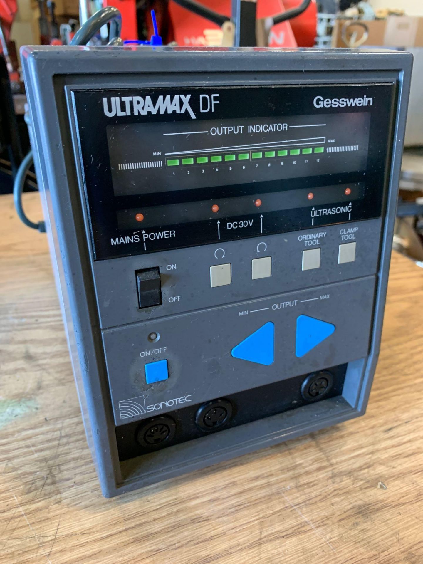 Ultramax DF Gesswein Output Indicator Sonotec, 115V, DC 30V, s/n: M52-0485