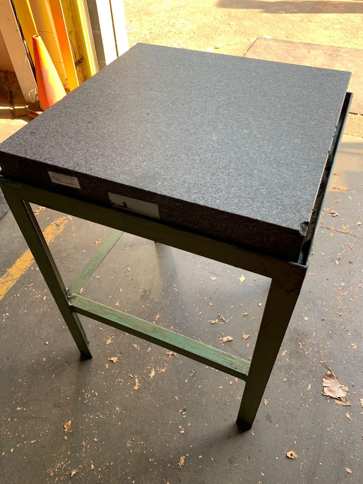 Granite surface plate 24”x24” with stand We have quoted $20 for a basic lift and load of this machin - Image 3 of 6