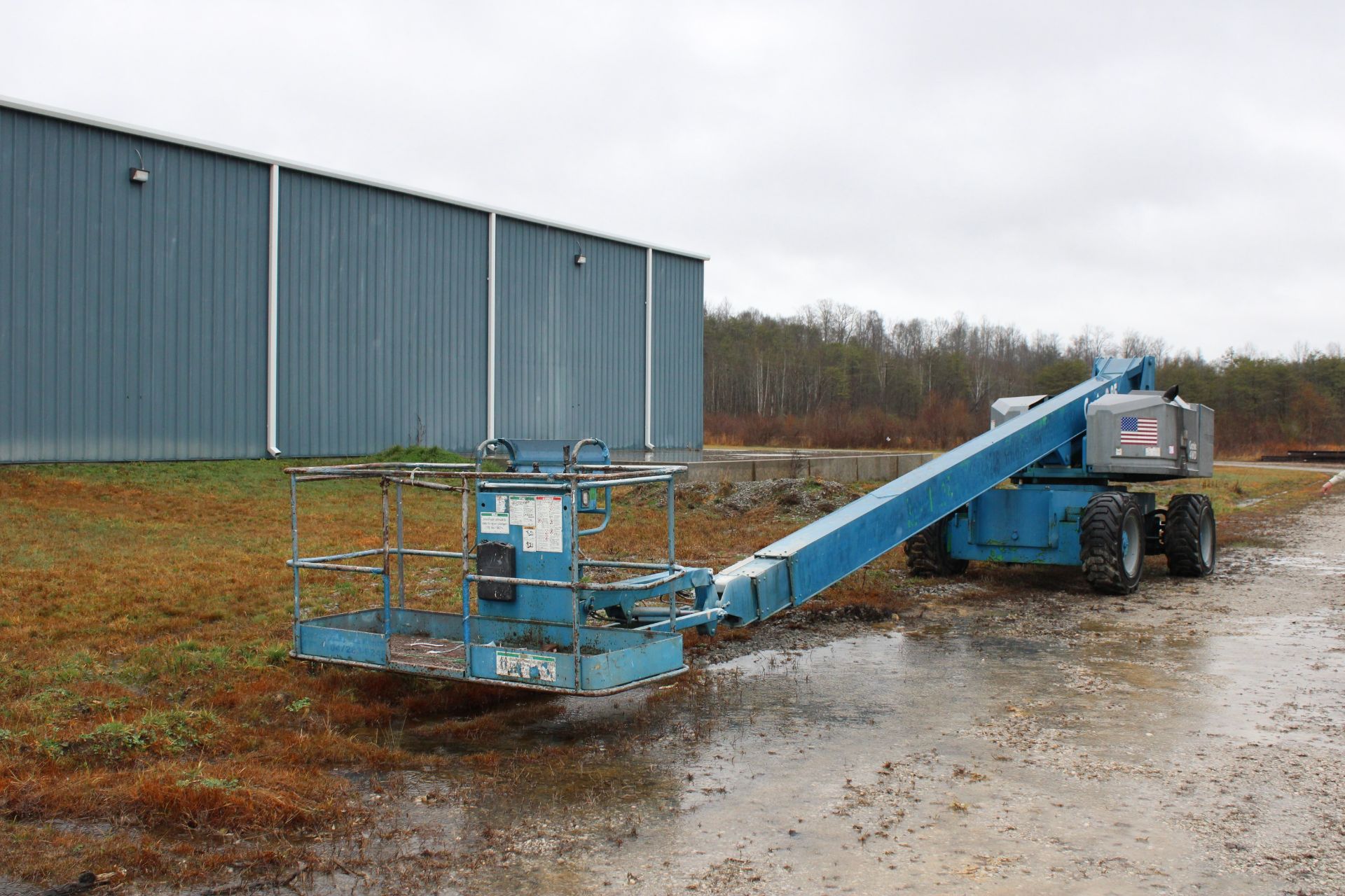 Genie S85 Manlift, Diesel, 4 x 4, Extendable Axle, Rebuilt Motor 01/20 - Image 2 of 6