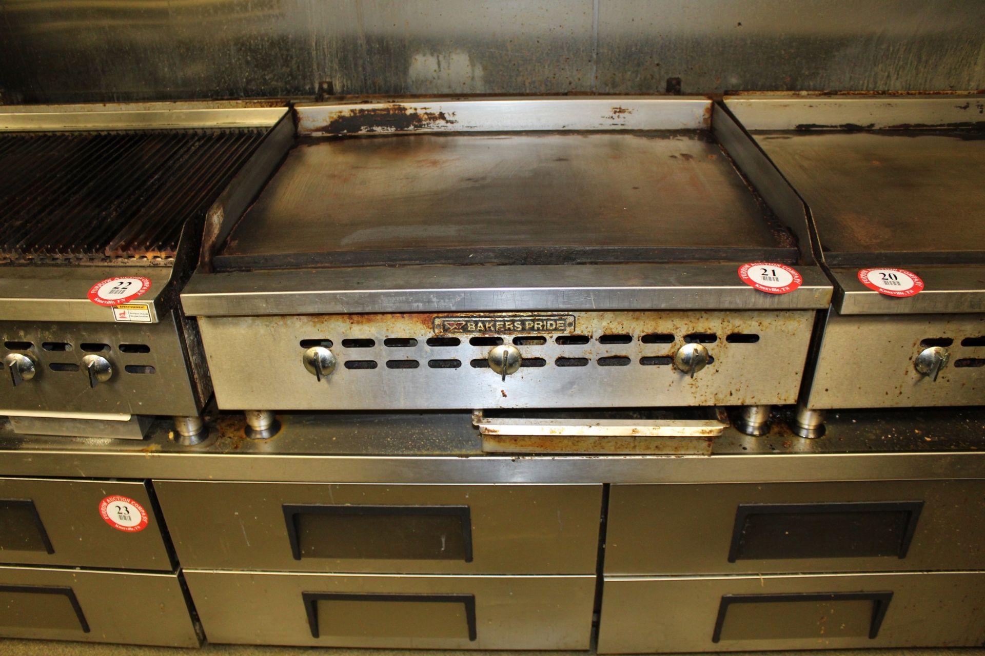 Bakers Pride 36" 3 Burner Gas Griddle