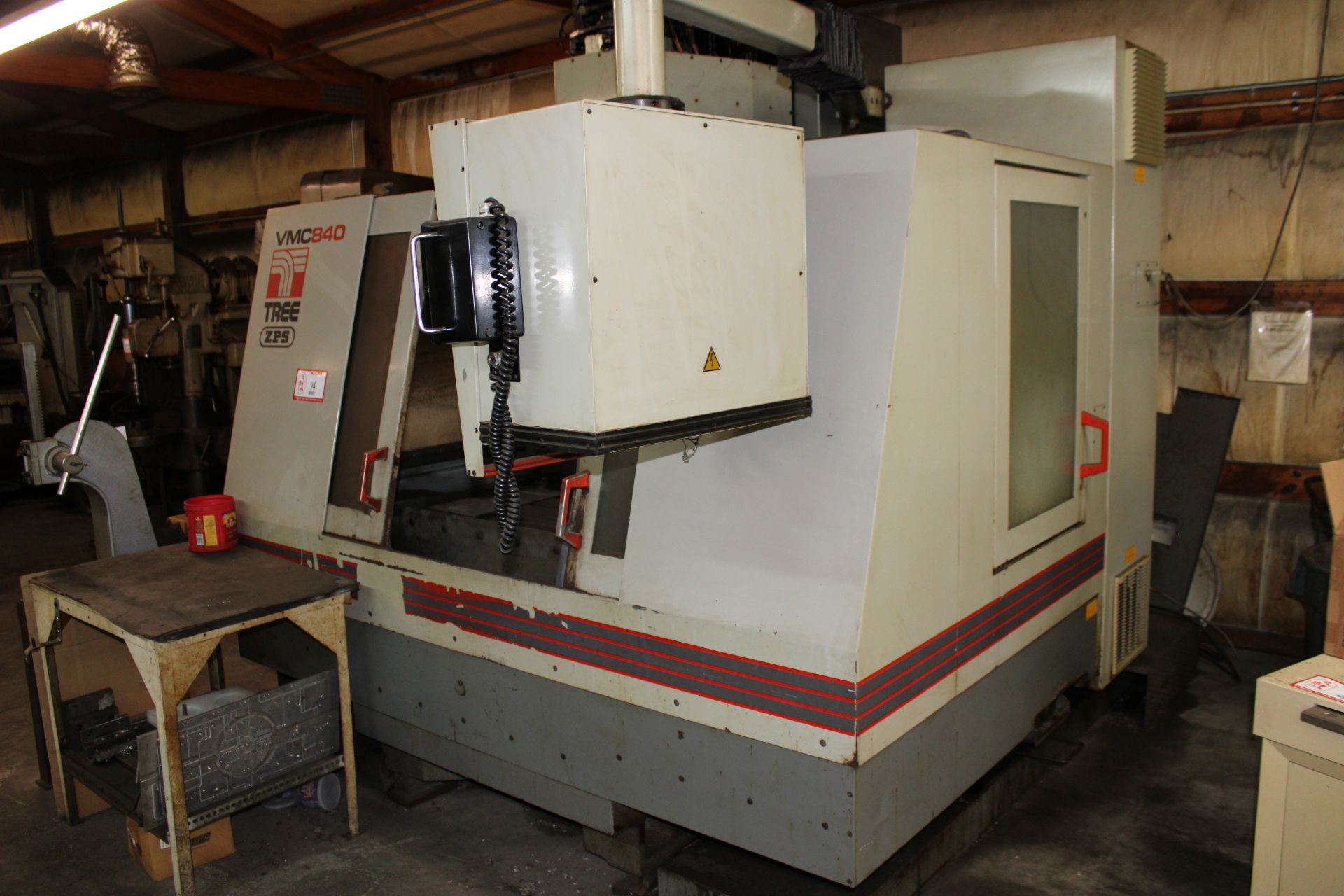 Tree Model 3VPS VMC840 CNC Vertical Machining Center w/ Dynapath Delta CNC Controls - Image 3 of 3