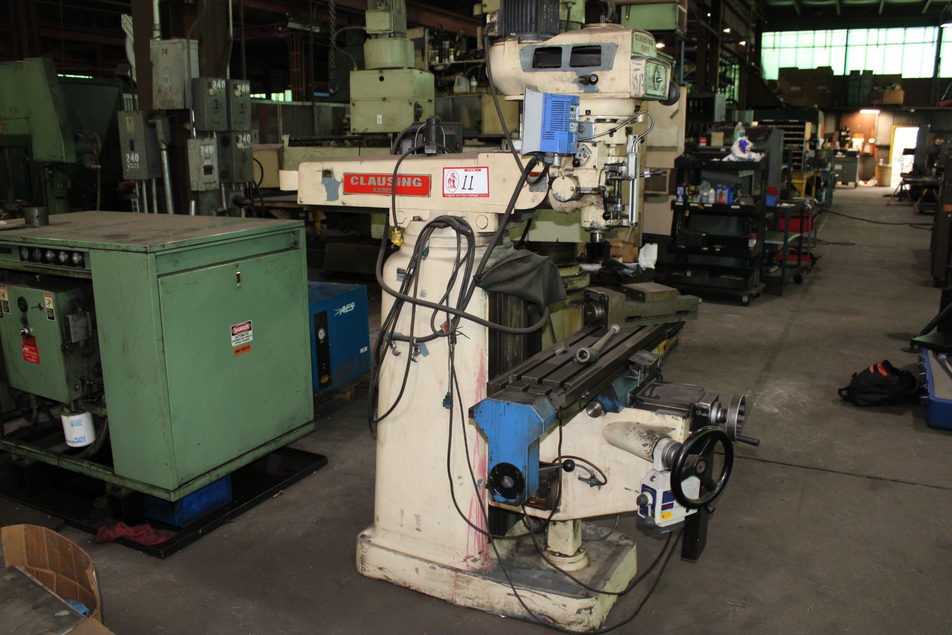 Clausing Convia Vertical Milling Machine