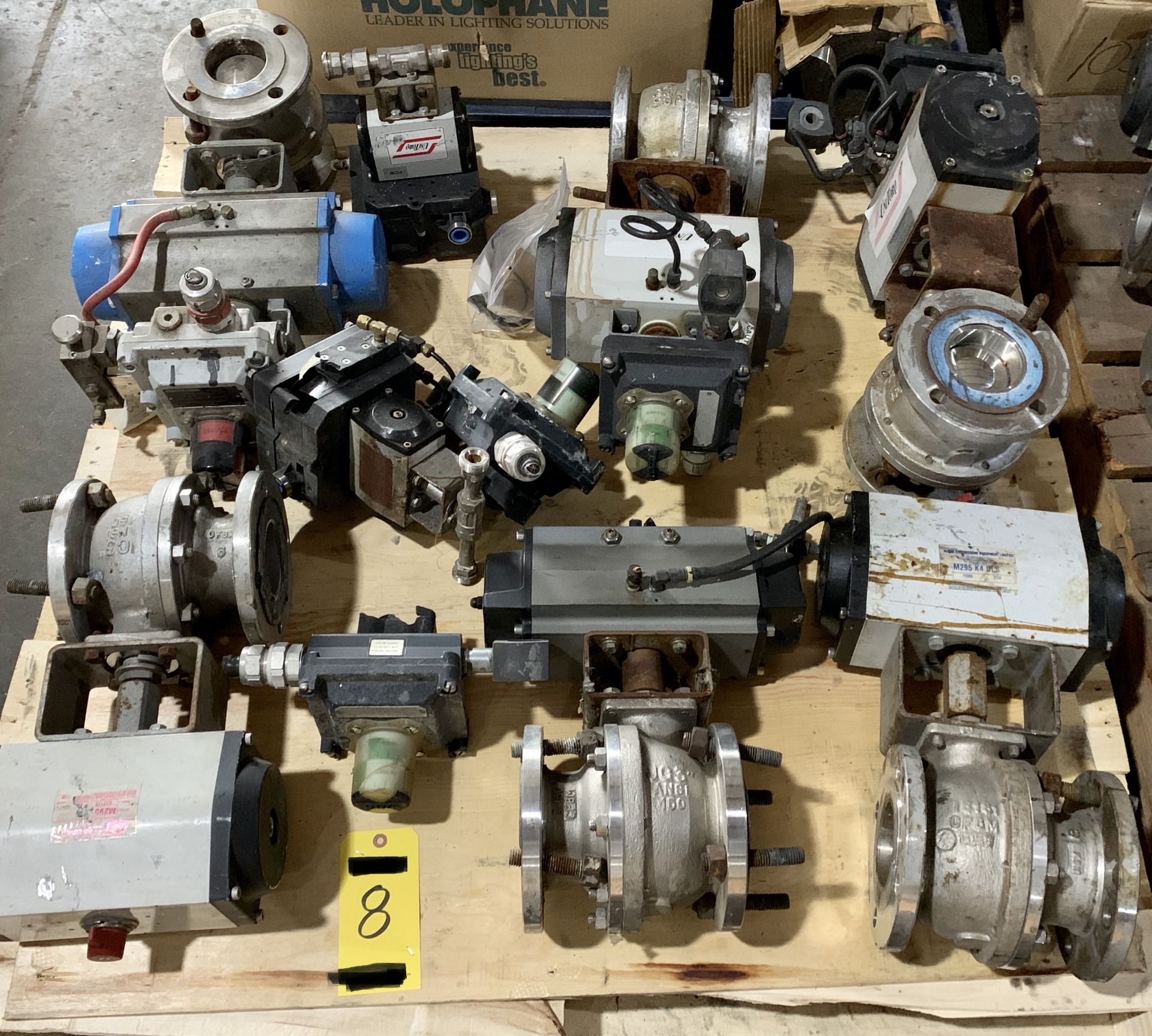 Lot of Assorted Actuators & Controls