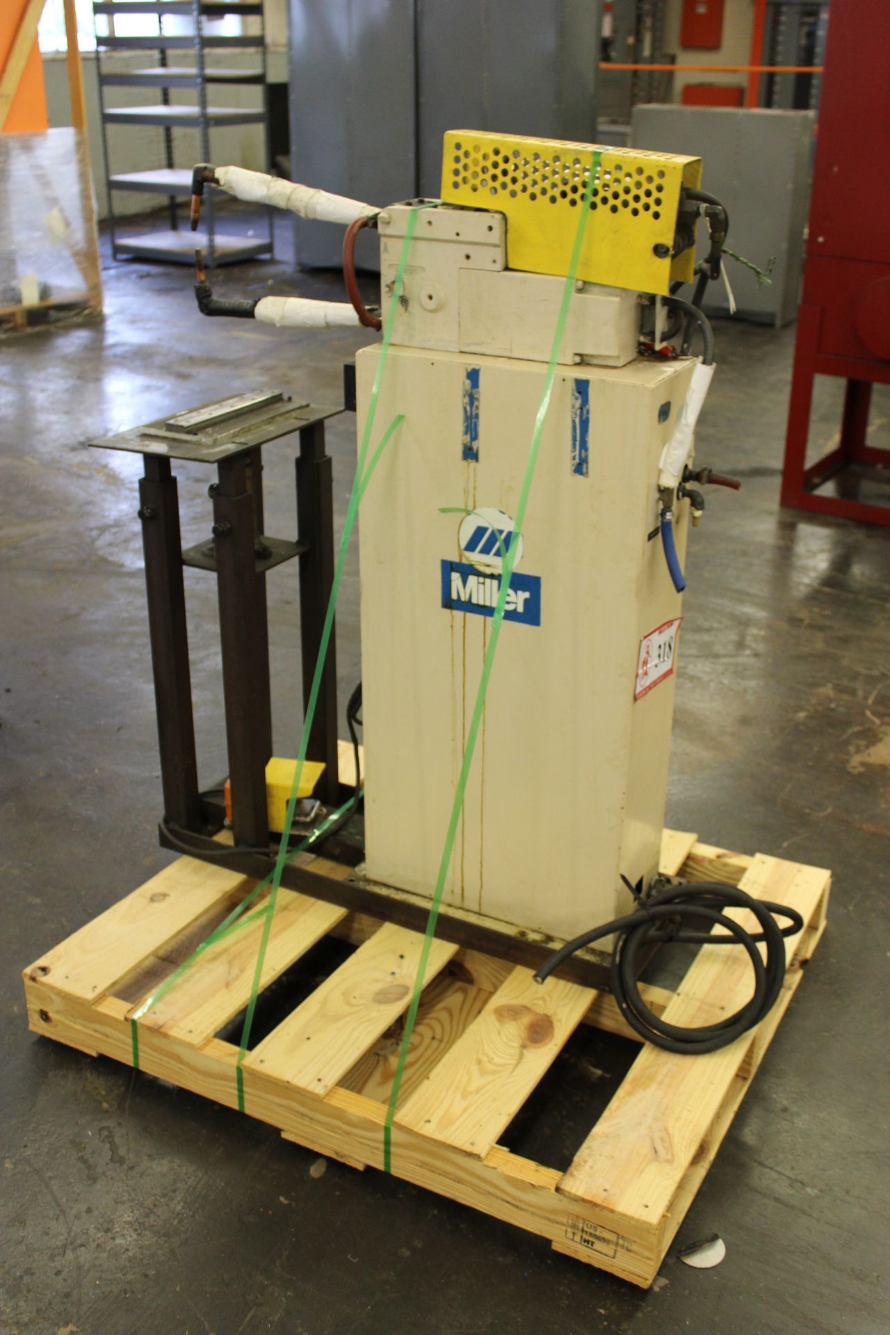 Miller Spot Welder - Image 2 of 2