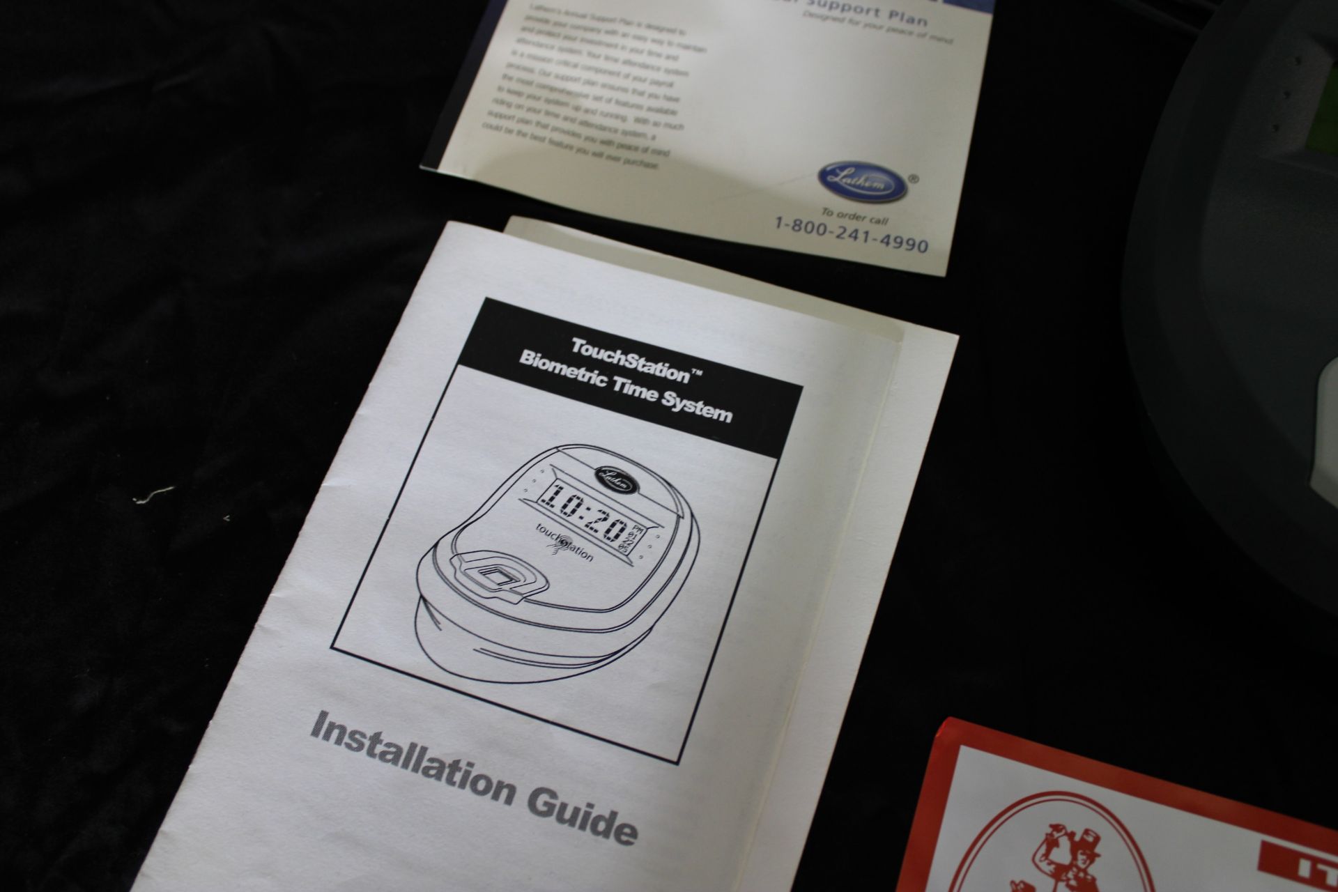 Lathen TS100 Touch Station Timeclock, Clock in with finger identification. Complete with disks for - Image 3 of 4