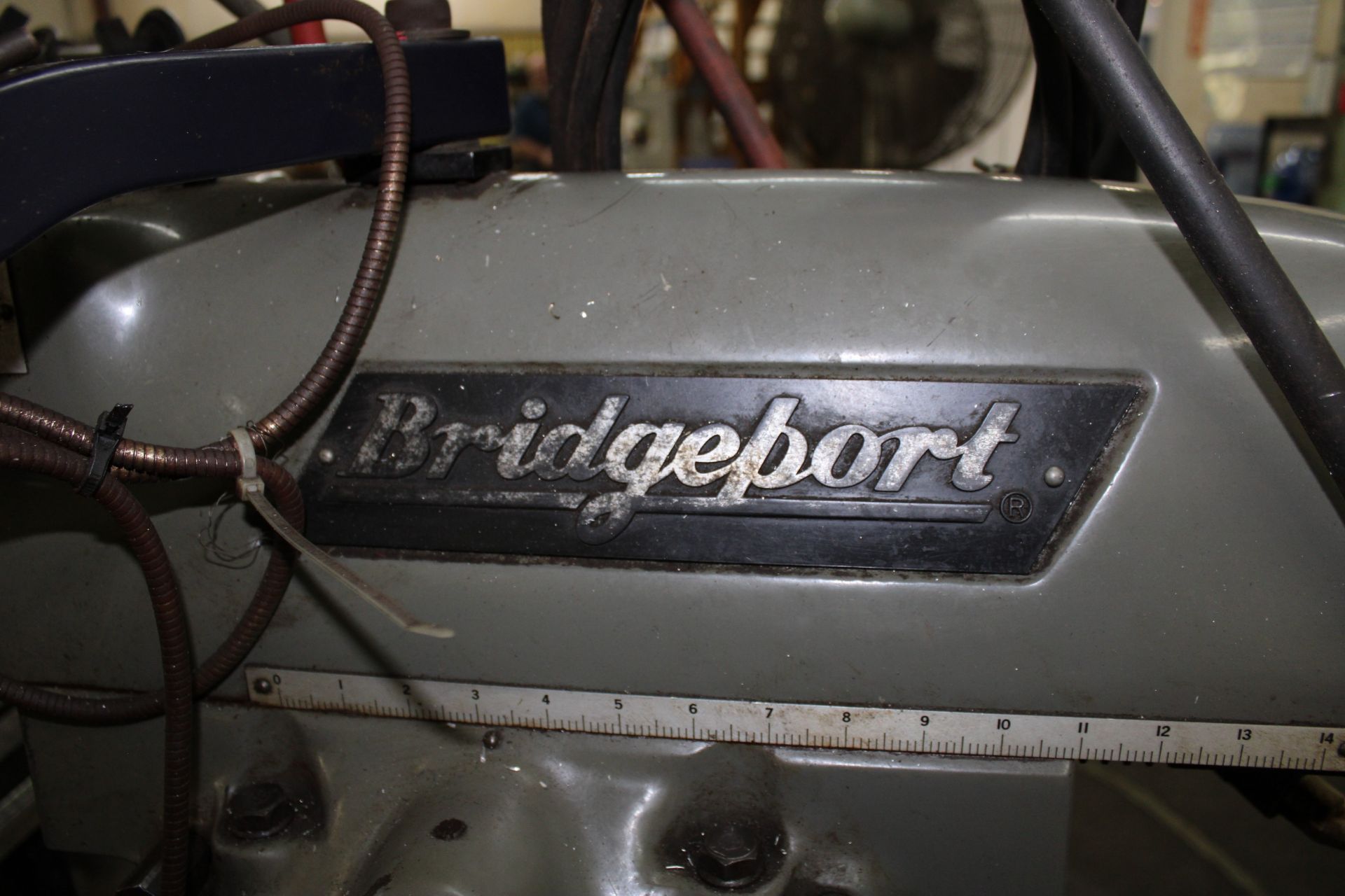Bridgeport Vertical Milling Machine w/ XY Travel & AcuRite Digital Controls - Image 3 of 4