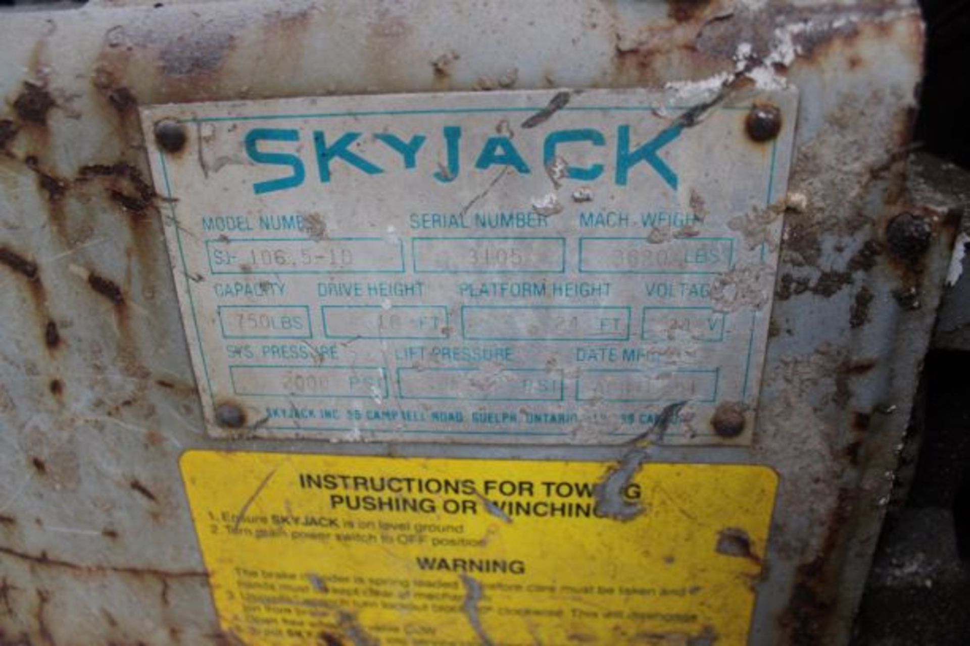 Sky Jack Model SJ-106.5-1.0 Electric Scissors Lift, S/N 3105, 24' Maximum Platform Height, 750 Lb. - Image 4 of 5