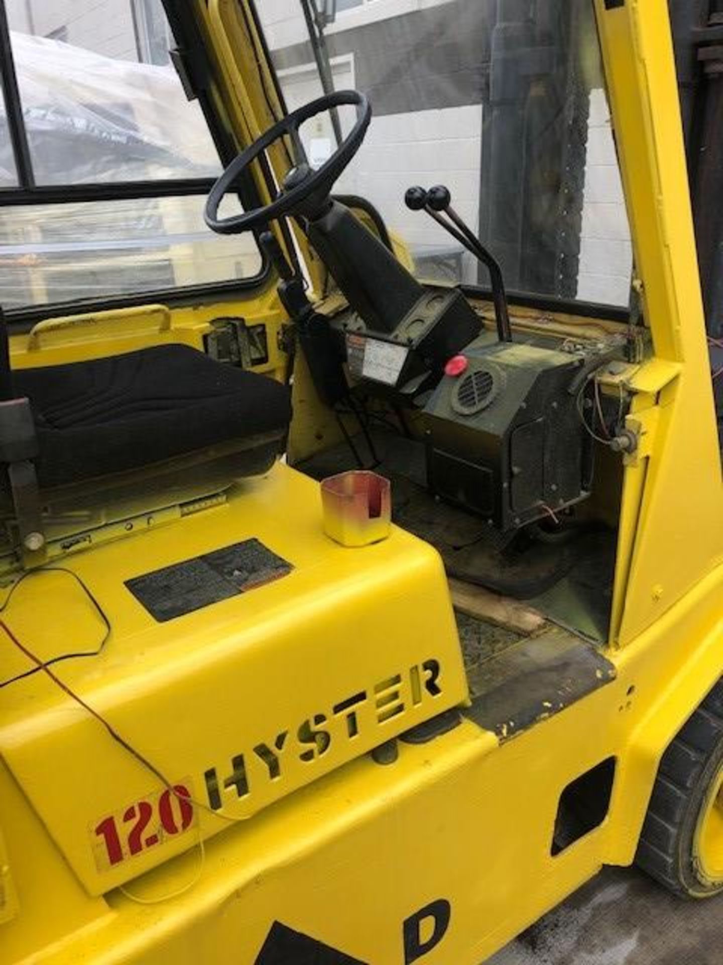 12,000 lb Hyster S12XL2 Forklift - Image 4 of 4