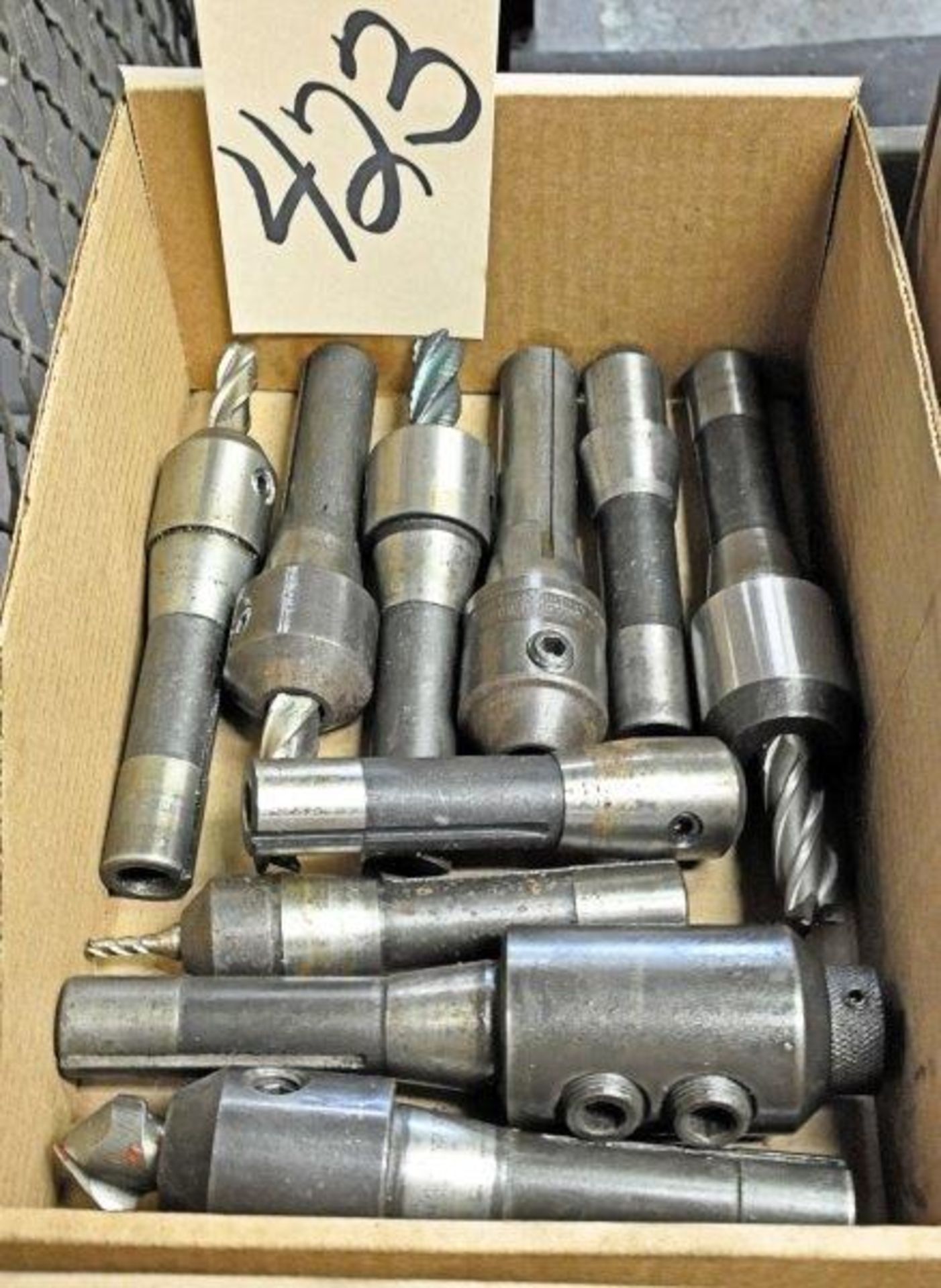 Lot-R8 Tool Holders in (1) Box, (Tool Room)