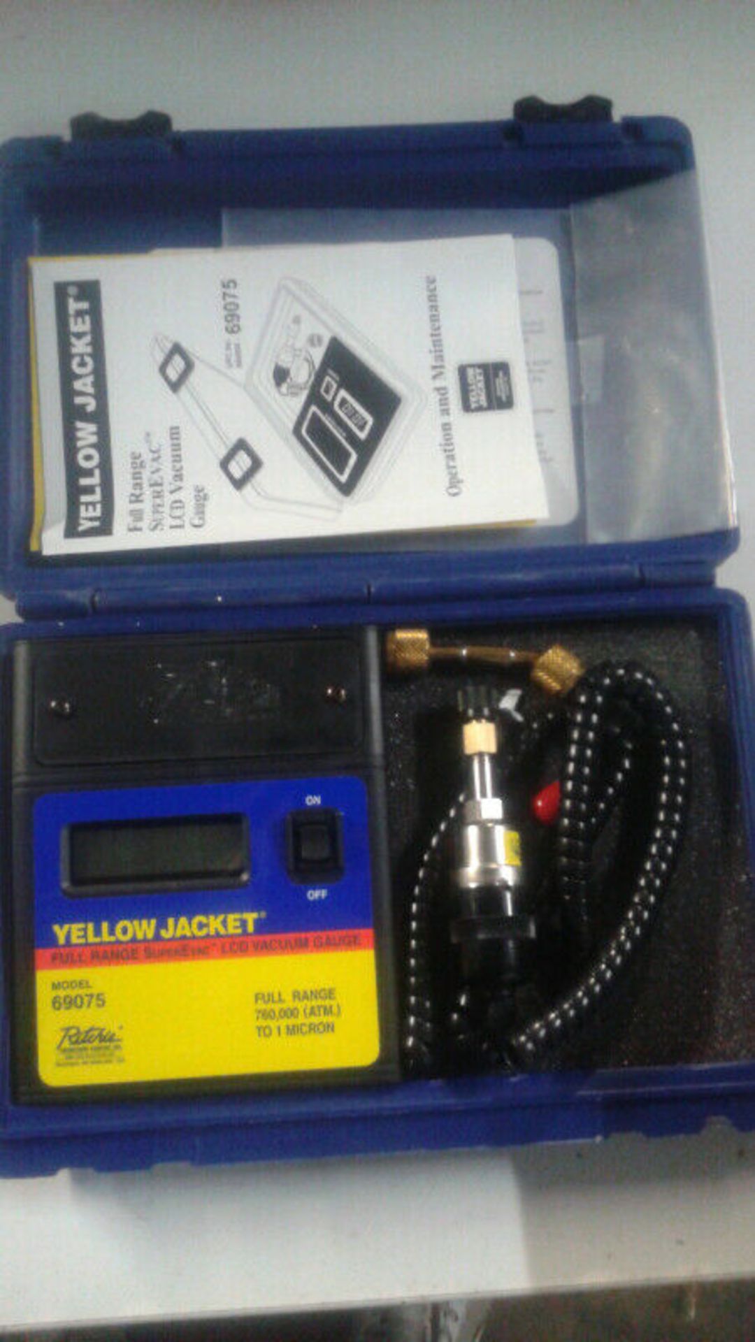 Yellow Jacket Supervac LCD Vacuum Gauge, Mdl 69075 - LOCATION - LONDON, ONTARIO