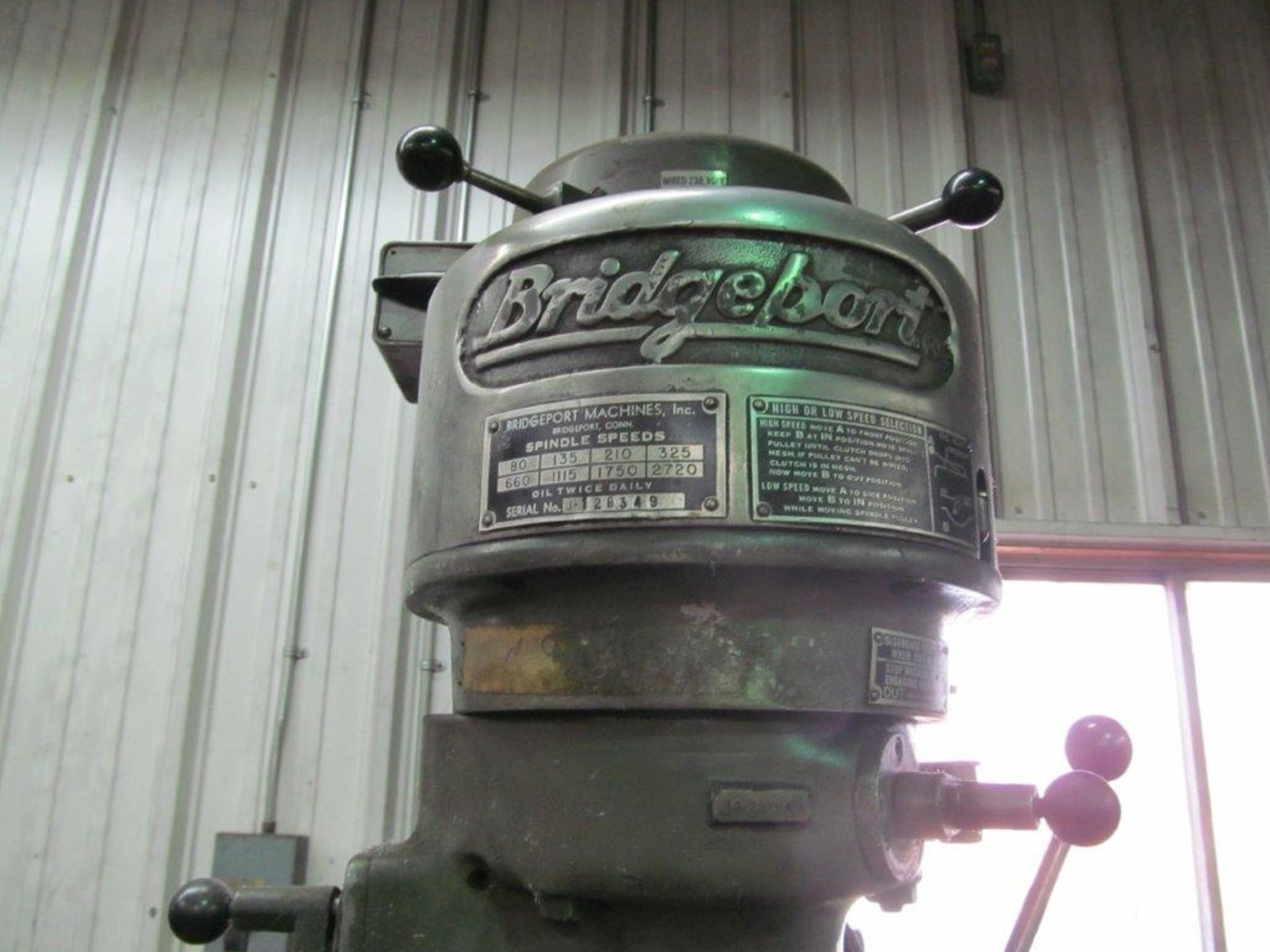 BRIDGEPORT TURRET MILL, 550V/3PH/60C (SOLD AS IS) - LOCATION, Hawkesbury, Ontario - Image 3 of 3