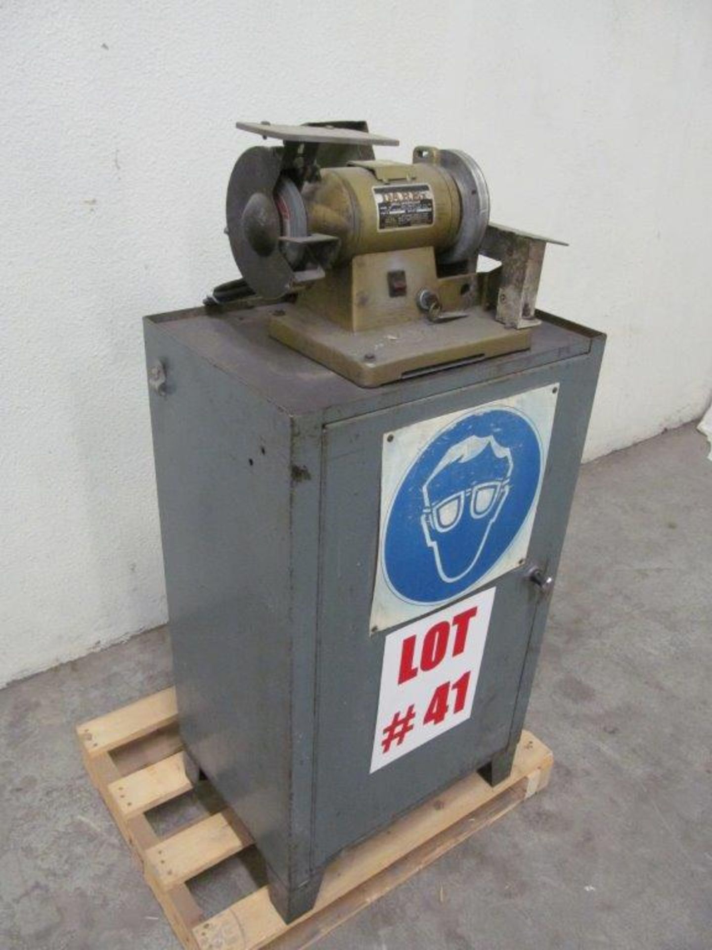 DAREX DRILL SHARPENER, MODEL M1, DRILL CAPACITY 1/16'' - 3/4'', 1/4HP- LOCATION, HAWKESBURY, ONTARIO