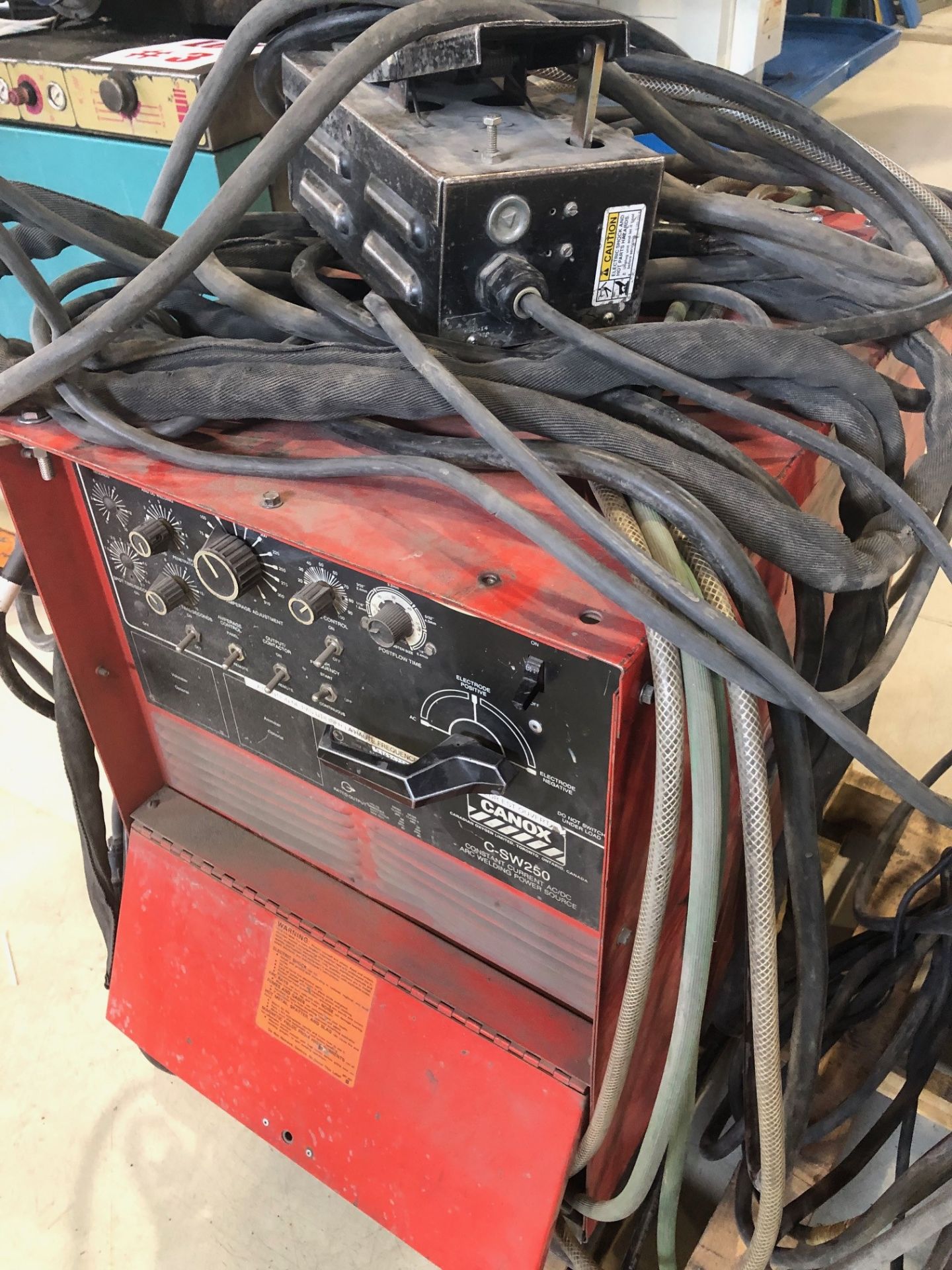 CANOX C- SW 250 Welder - LOCATION, MONTREAL, QUEBEC - Image 2 of 4