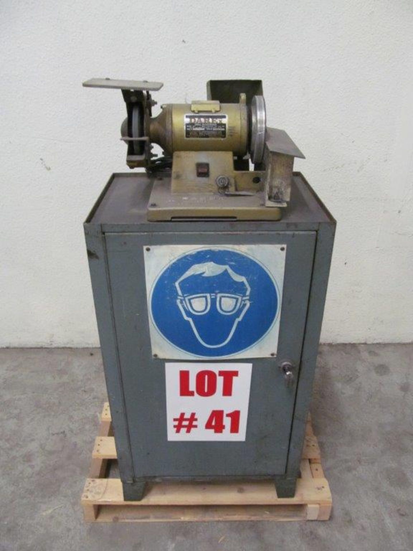 DAREX DRILL SHARPENER, MODEL M1, DRILL CAPACITY 1/16'' - 3/4'', 1/4HP- LOCATION, HAWKESBURY, ONTARIO - Image 2 of 4