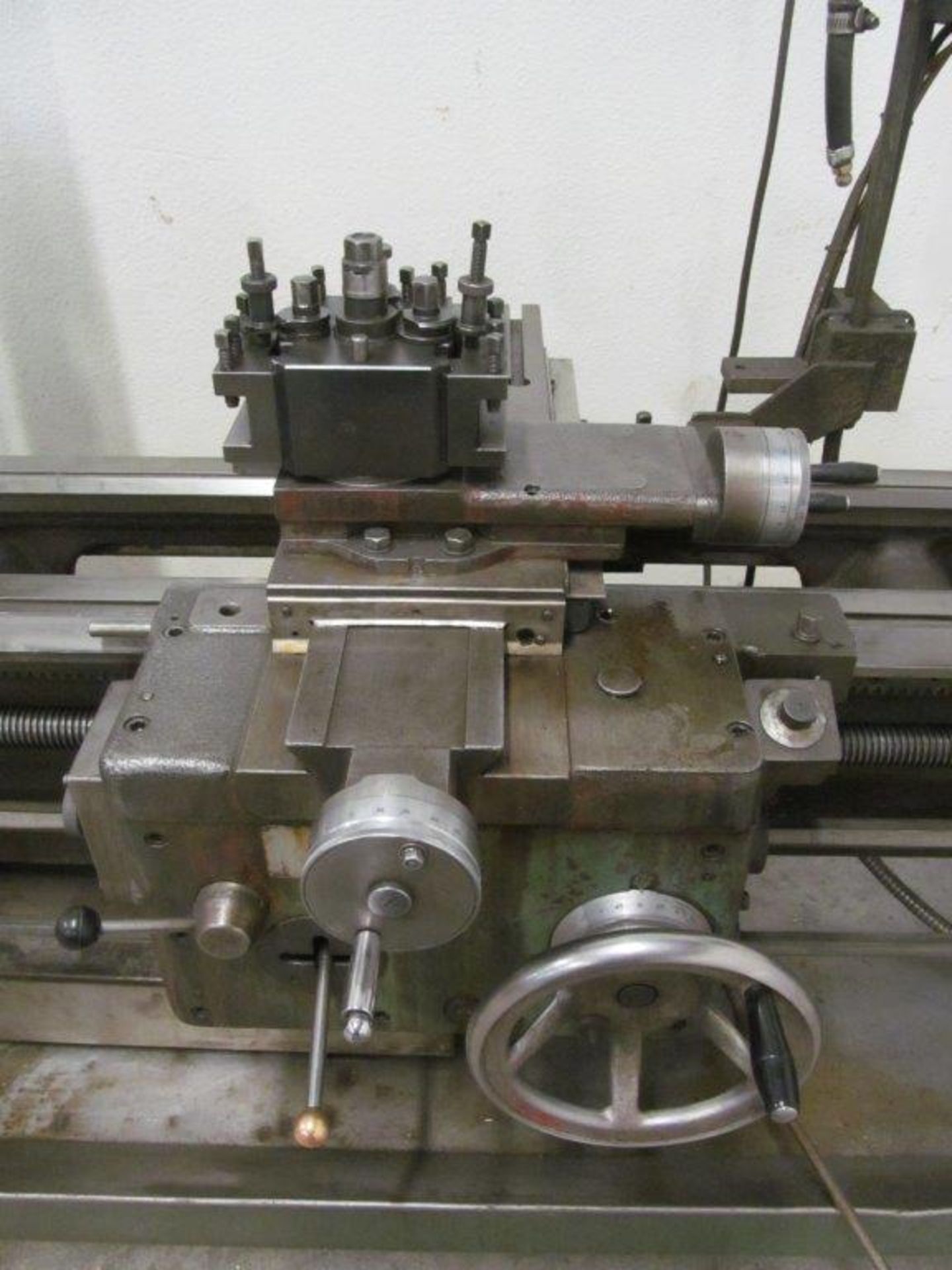 TOS SN40C ENGINE LATHE, 18'' SWING X 80 '' CENTERS - LOCATION, HAWKESBURY, ONTARIO - Image 5 of 10