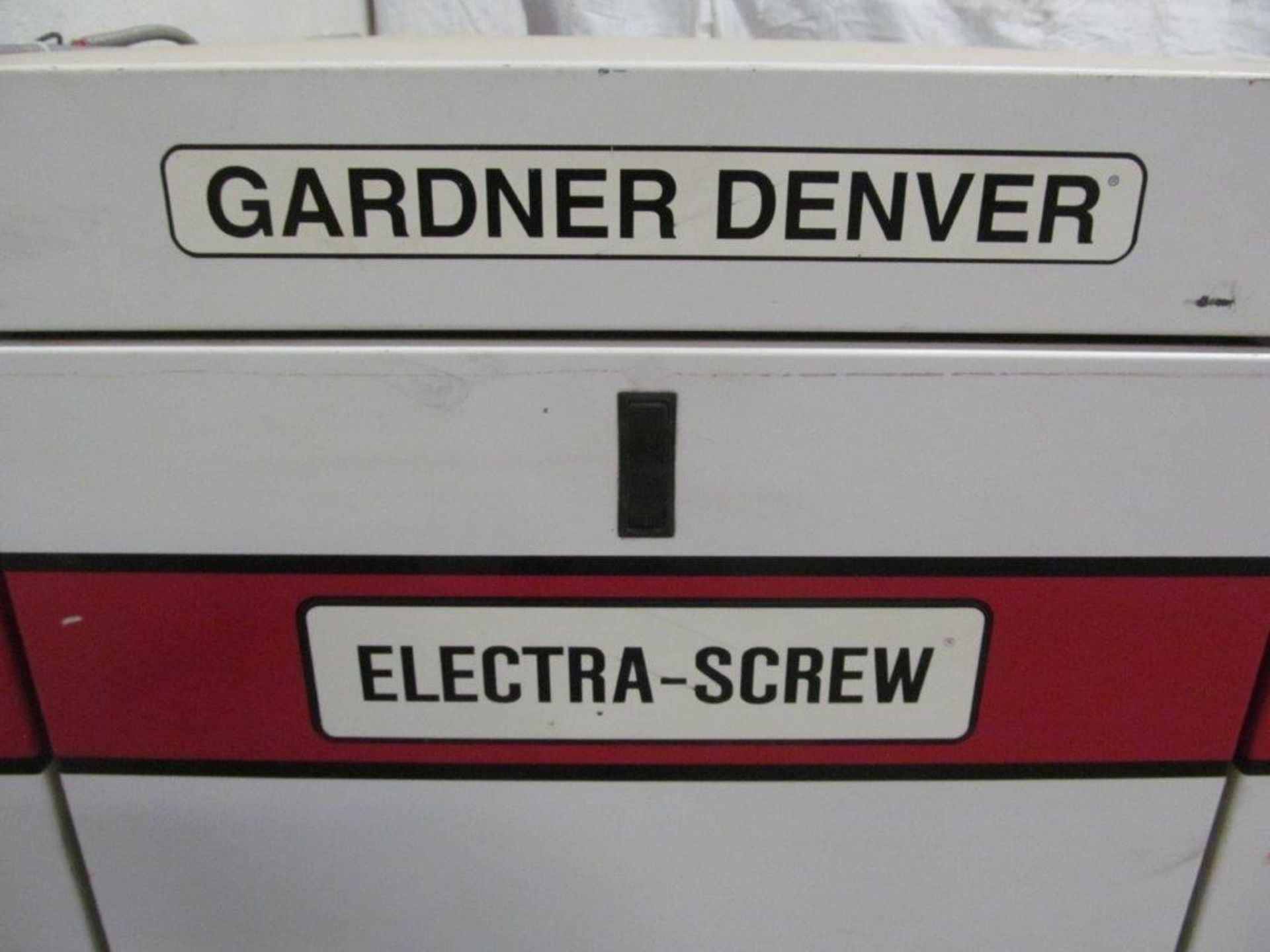 GARDNER DENVER ELECTRA-SCREW AIR COMPRESSOR, 20HP, 575V/3PH/60C - LOCATION, HAWKESBURY, ONTARIO - Image 5 of 6