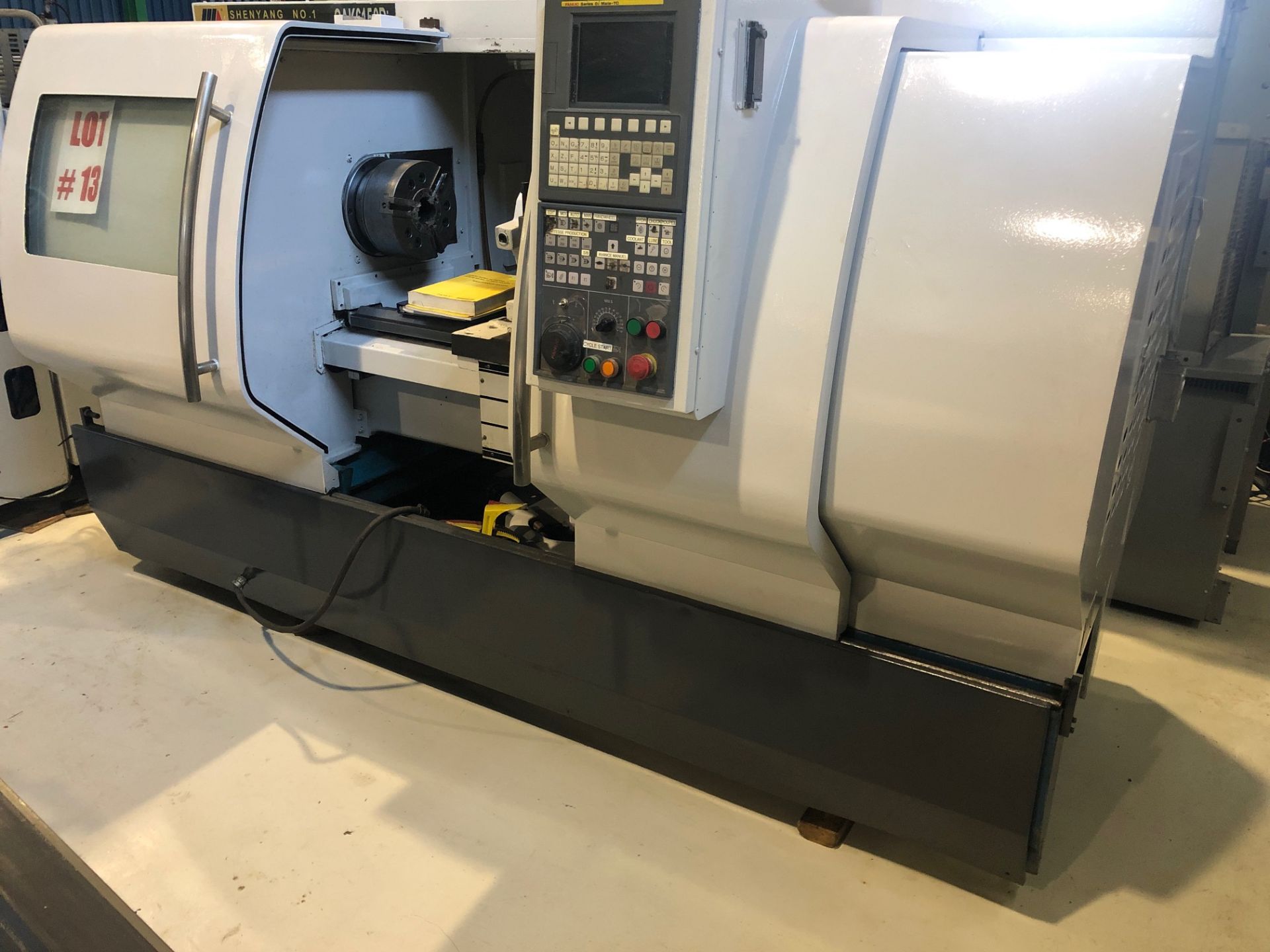 SHEN YANG LATHE (CNC), MODEL CAK 6150Di, S/N CMK35, 19.5'' X 33'' - LOCATION, MONTREAL, QUEBEC - Image 7 of 8