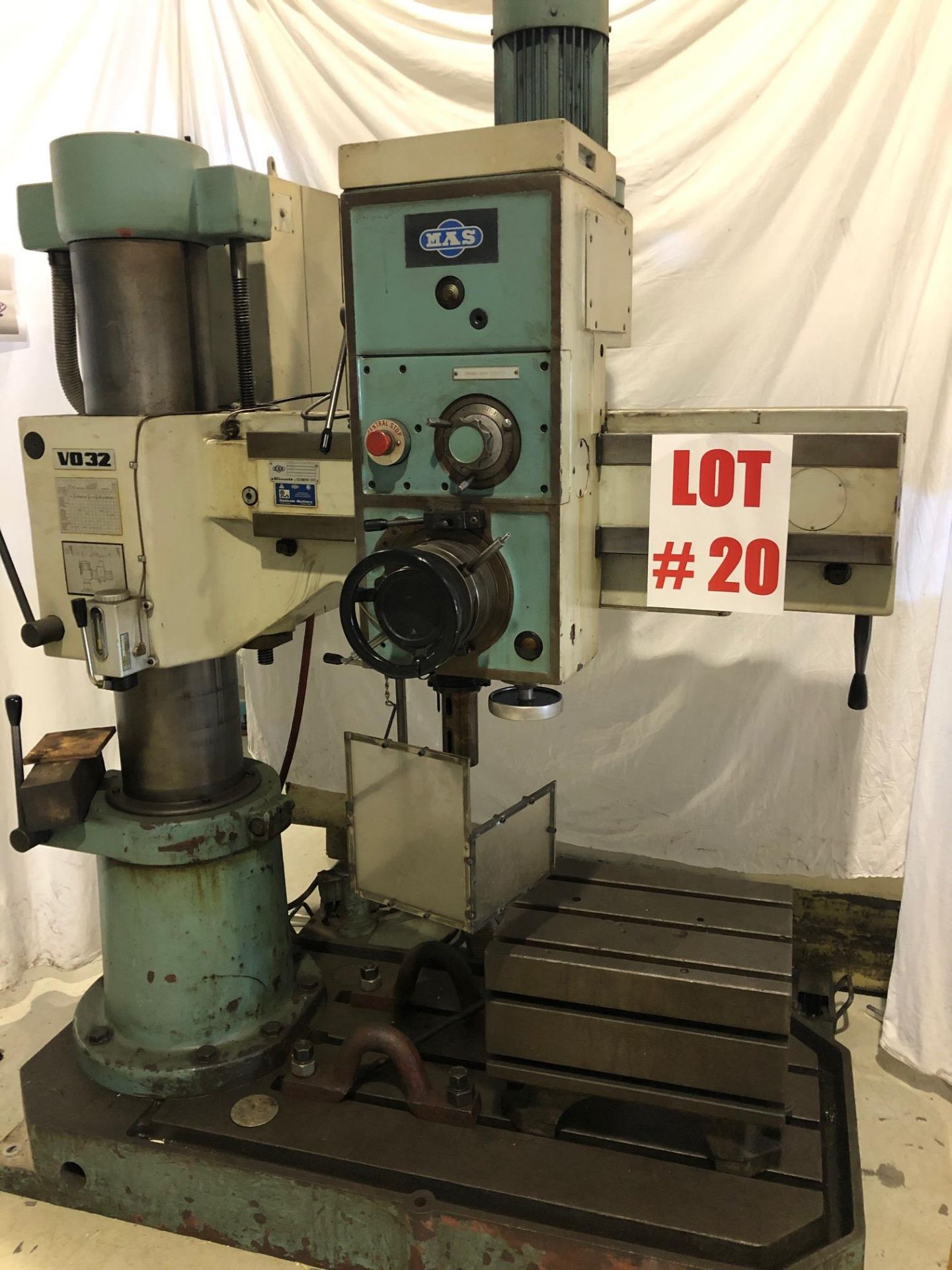 MAS RADIAL DRILL, MODEL V032, S/N 768, 45'' ARM - LOCATION, MONTREAL, QUEBEC - Image 3 of 5