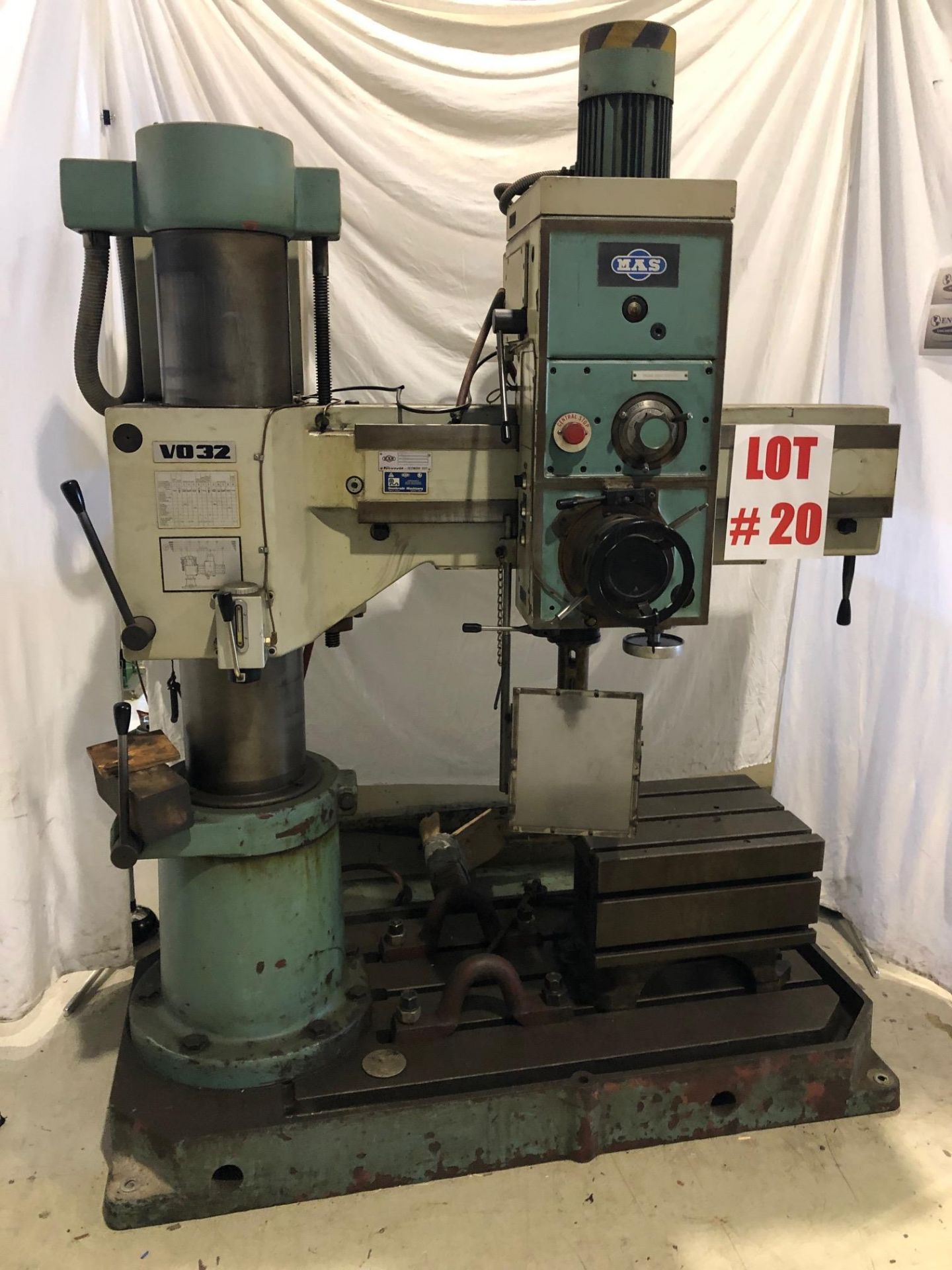 MAS RADIAL DRILL, MODEL V032, S/N 768, 45'' ARM - LOCATION, MONTREAL, QUEBEC