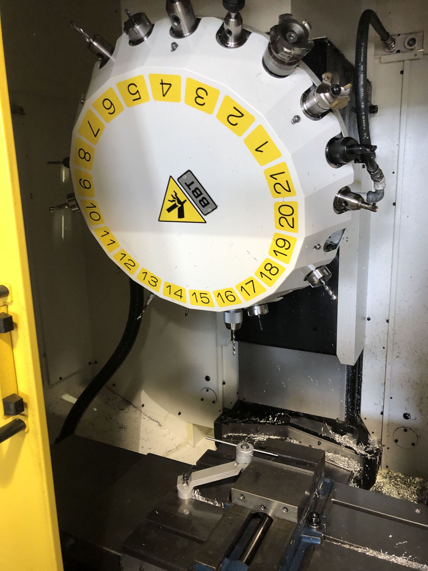 FANUC ROBODRILL, VMC, MODEL D21L1A5-10K, S/N 158YH132 - Image 3 of 5