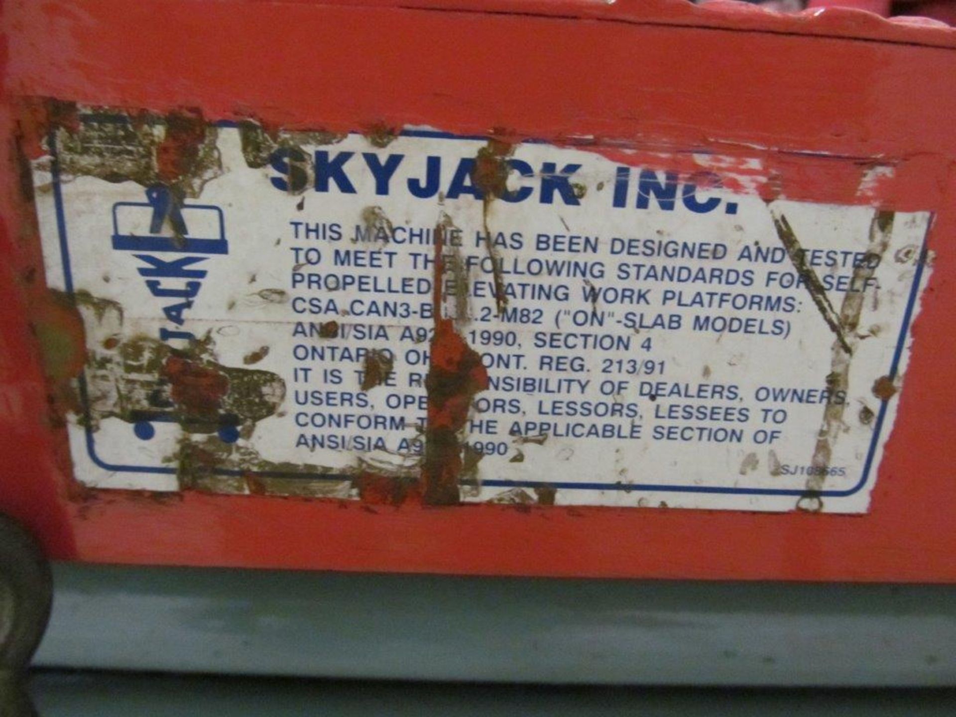 SKYJACK ELECTRIC SCISSOR LIFT MODEL SJ-4626 (MFG: CANADA) SERIAL NUMBER: 70597 - Image 13 of 14