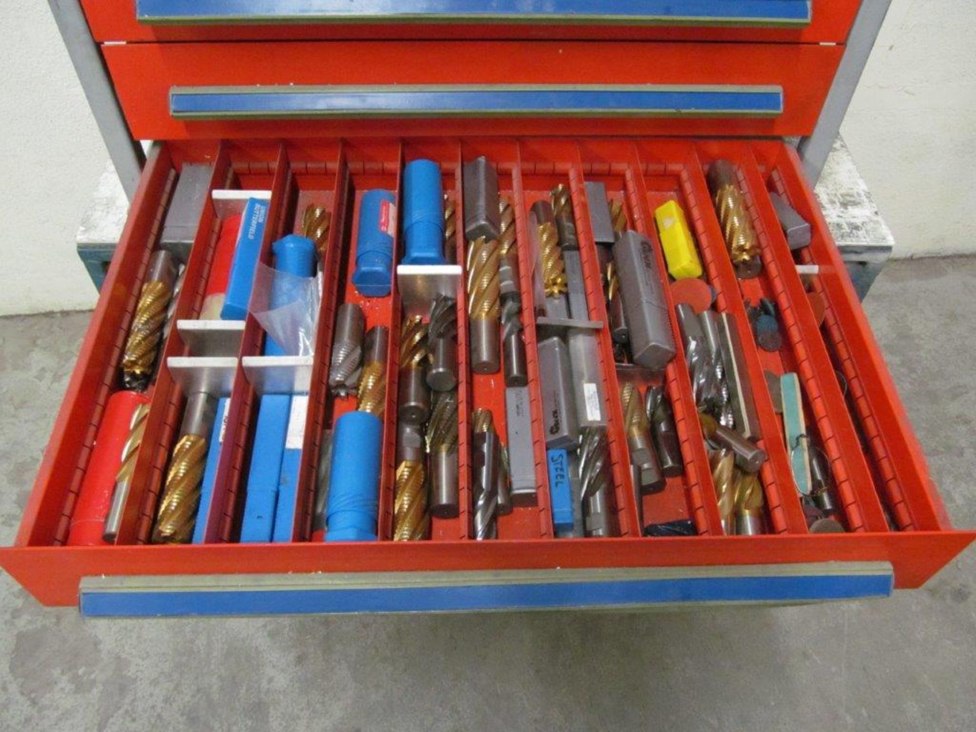 HEAVY DUTY MACHINIST (6) DRAWER TOOLBOX (FULL OF MOSTLY ENDMILLS), C/W STEEL ROLL AROUND - LOCATION, - Image 8 of 8