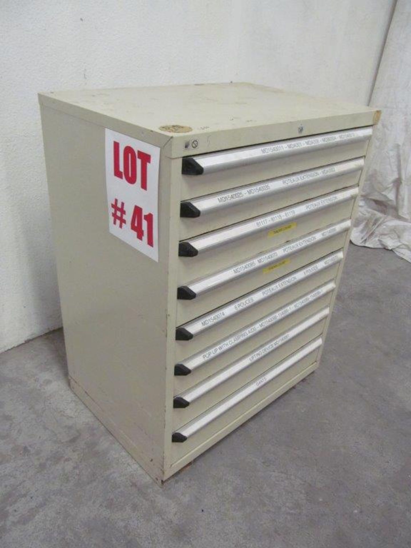 8 DRAWER TOOL CABINET, 24'' X 35'' X 48'' HIGH - LOCATION - HAWKESBURY, ONTARIO