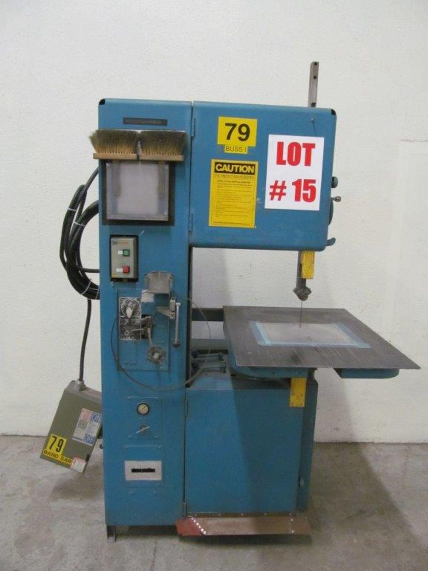 GROB VERTICAL BANDSAW (USA), 18'' THROAT - LOCATION - HAWKESBURY, ONTARIO