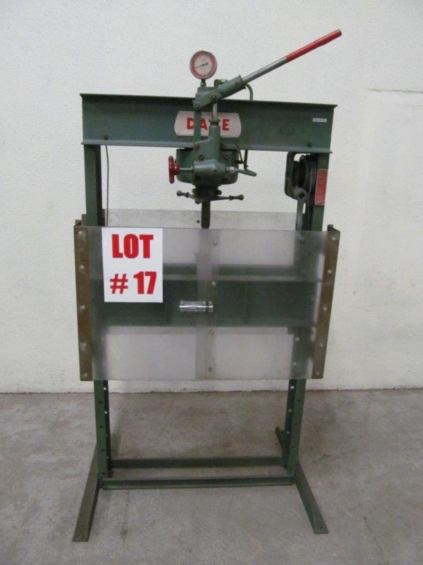 DRAKE HYDRAULIC SHOP PRESS, 25 TON CAPACITY - LOCATION - HAWKESBURY, ONTARIO