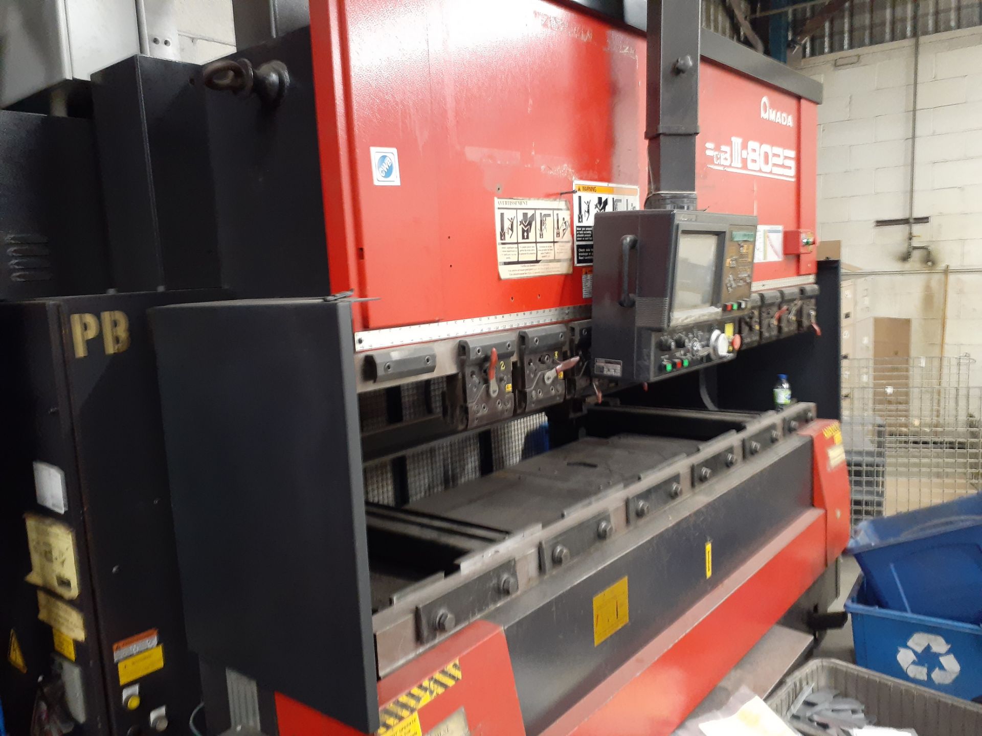 AMADA CNC PRESS BRAKE, MODEL FCB III-8025, 8' X 88 TON - LOCATION - MONTREAL, QUEBEC - Image 2 of 2