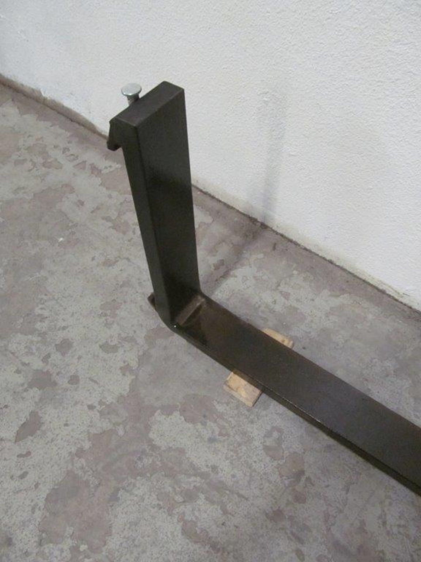 H.D FORKLIFT FORK, 20 1/4'', 5'' WIDE X 9FT LONG - LOCATION - HAWKESBURY, ONTARIO - Image 2 of 3