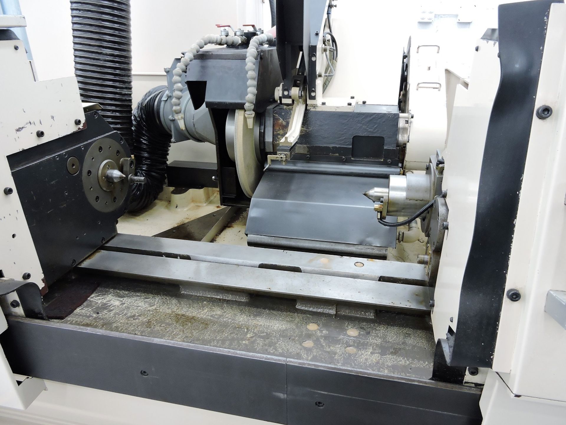 MITSUBISHI MODEL RD32-B100P 12.9 X 39.37 CNC CYLINDRICAL GRINDER - (LOCATION - DEERFIELD BEACH, FL) - Image 5 of 7