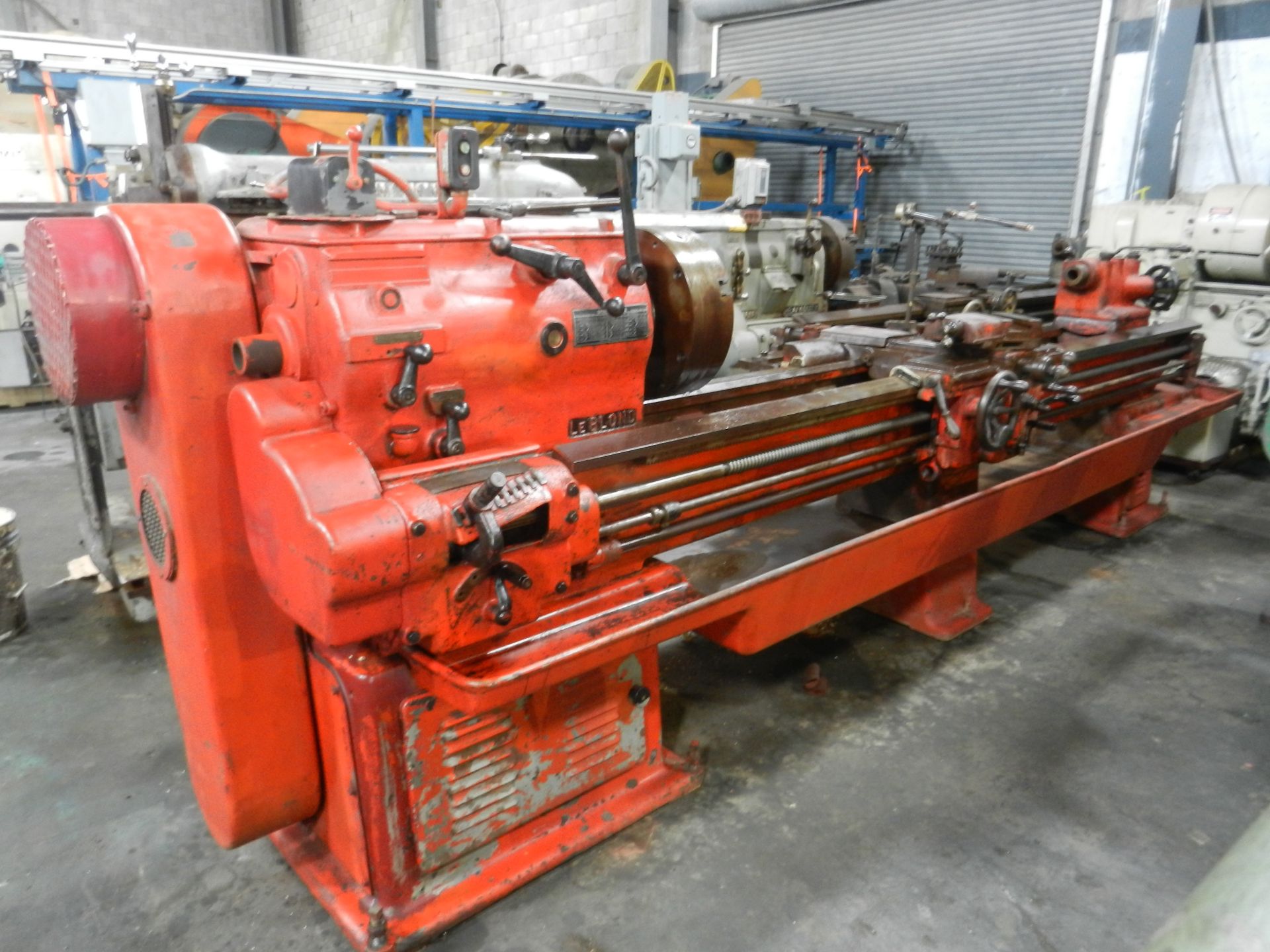 LEBLOND HEAVY DUTY GEAR HEAD ENGINE LATHE CAPACITY 18 X 100