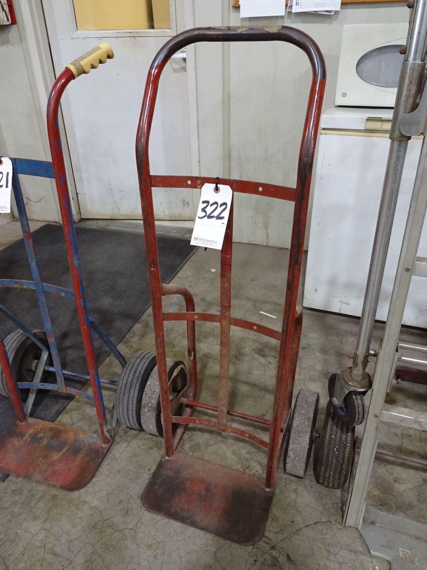 2-Wheel Hand Truck