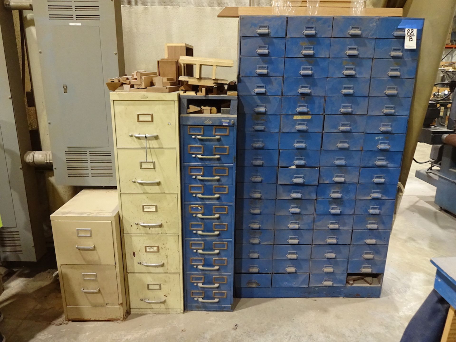 LOT: (4) Assorted Cabinets