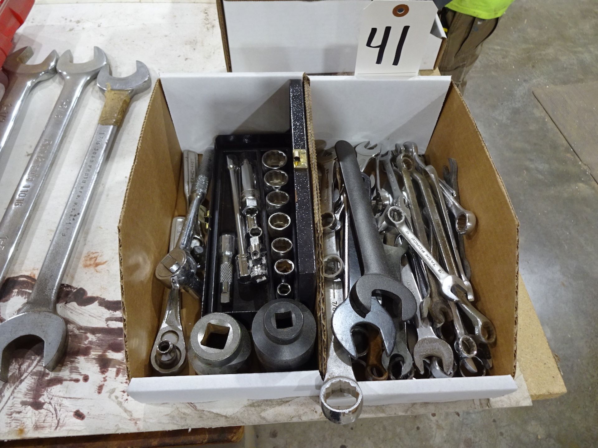 LOT: Open End Wrenches, Socket Wrenches & Sockets