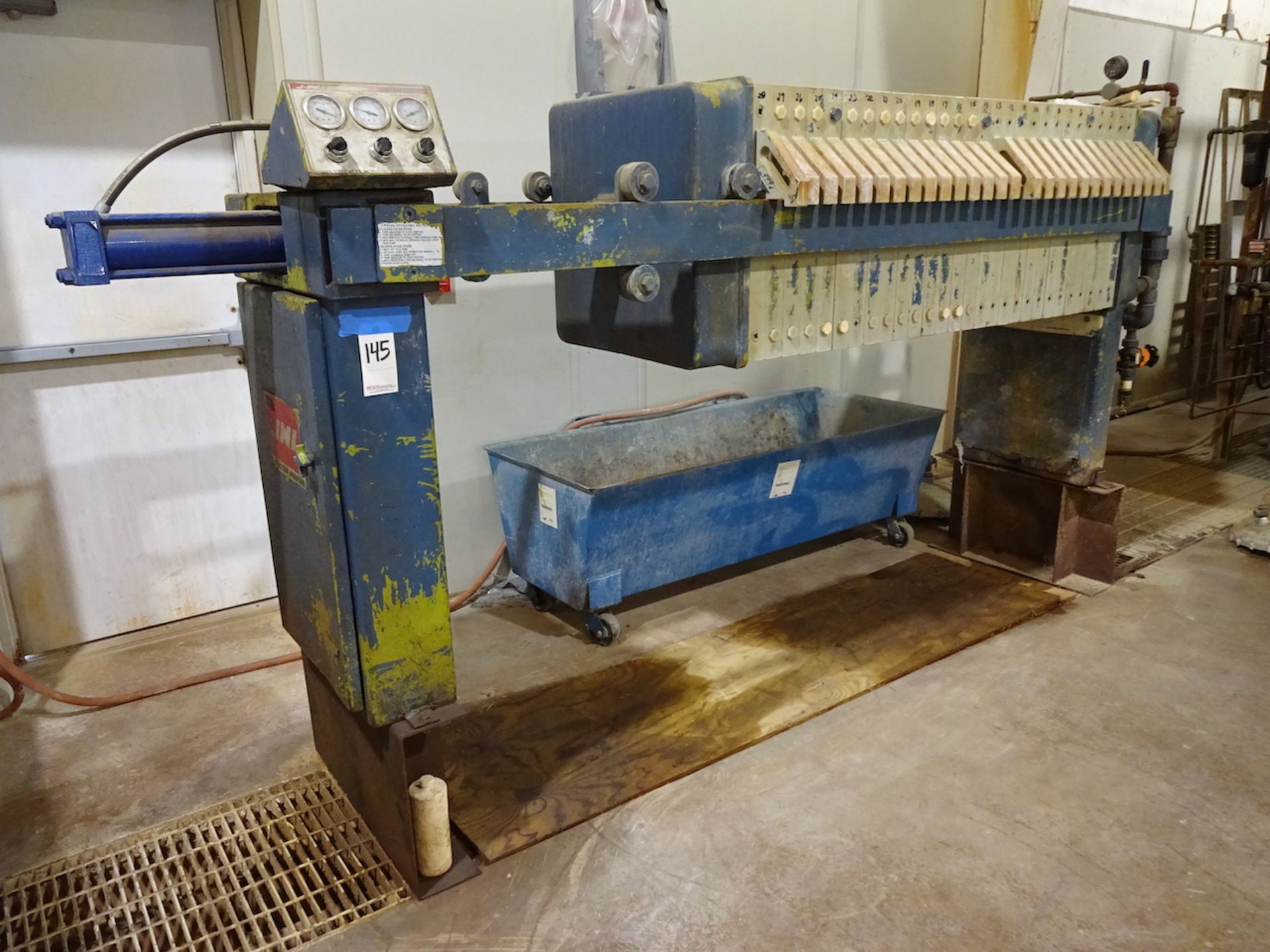 JWI Filter Press, with (28) Platens