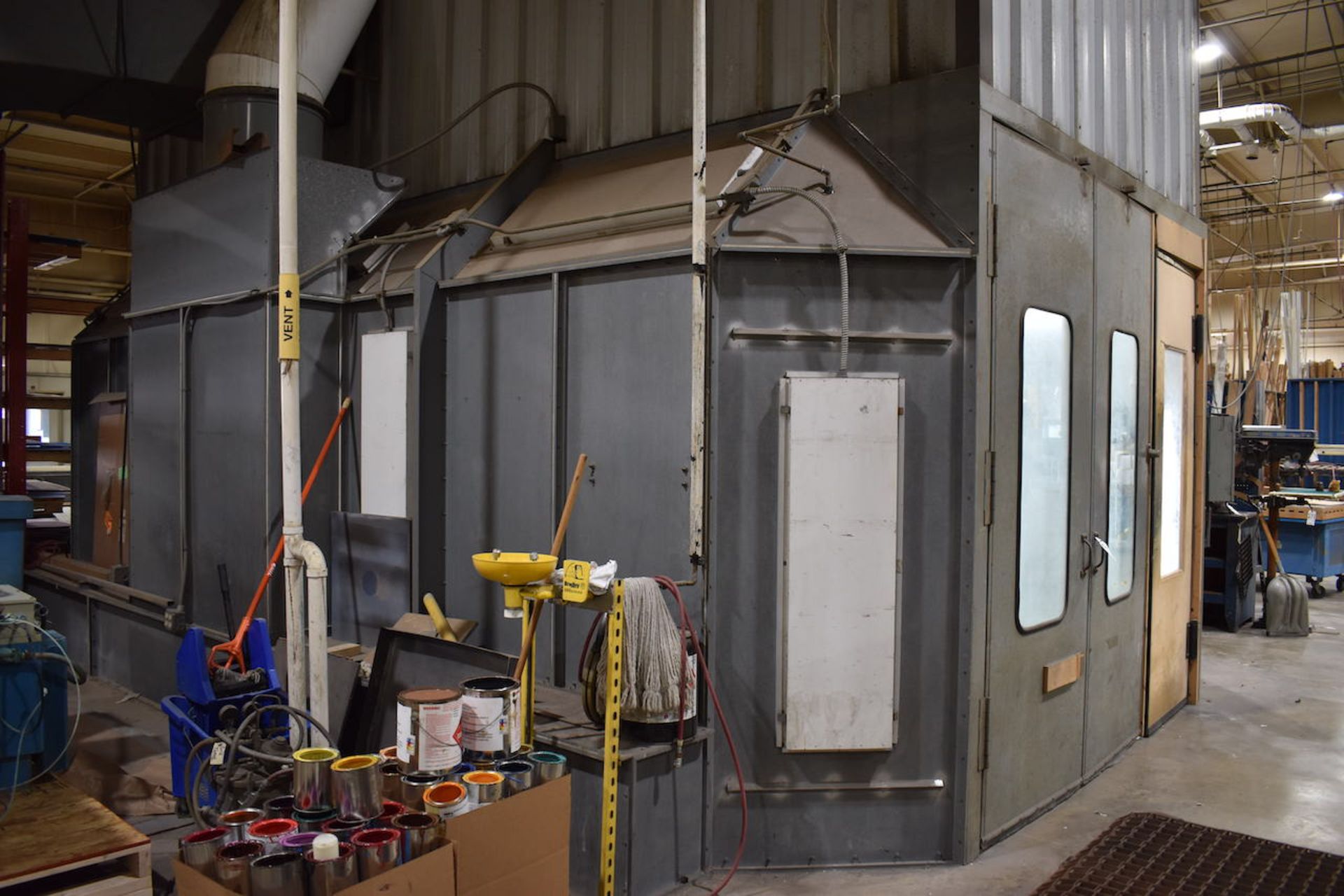 JBI Drive-Thru Spray Booth, with (2) Exhaust Fans & Lights, 24 long, 14 wide and 9 ft high ( - Image 6 of 6