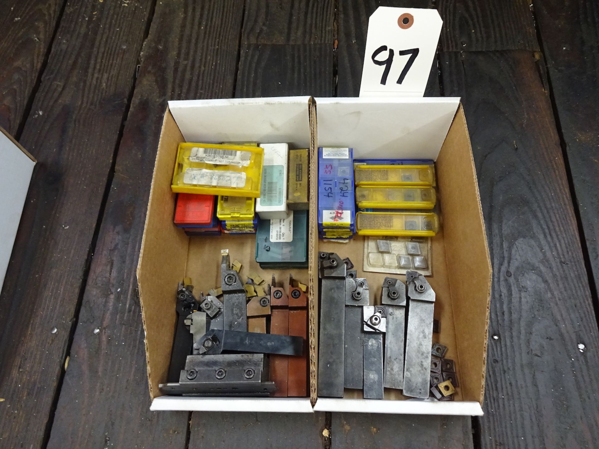 LOT: Grooving & Turning Tools (for LeBlond lathe)