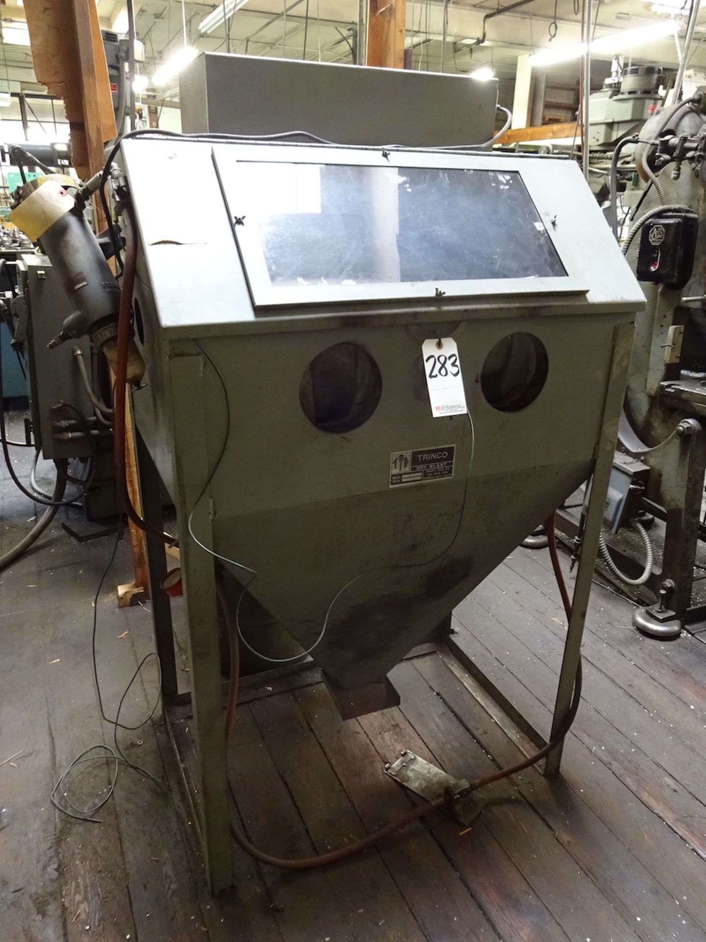 Trinco Model 36/BP Dry Blast Cabinet, S/N 10755-6, with Dust Collector
